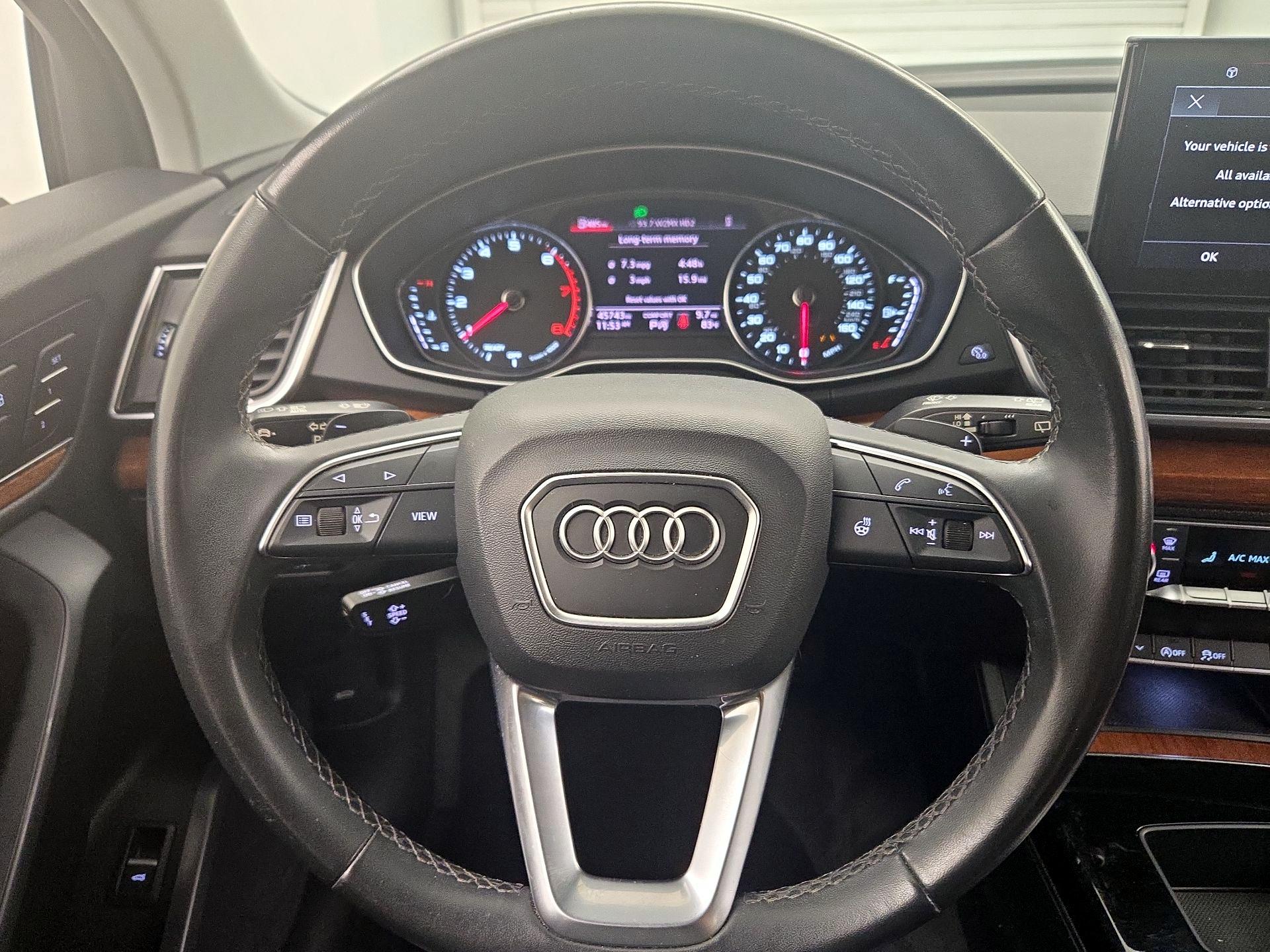 Thumbnail: 2022 Audi Q5 - 10