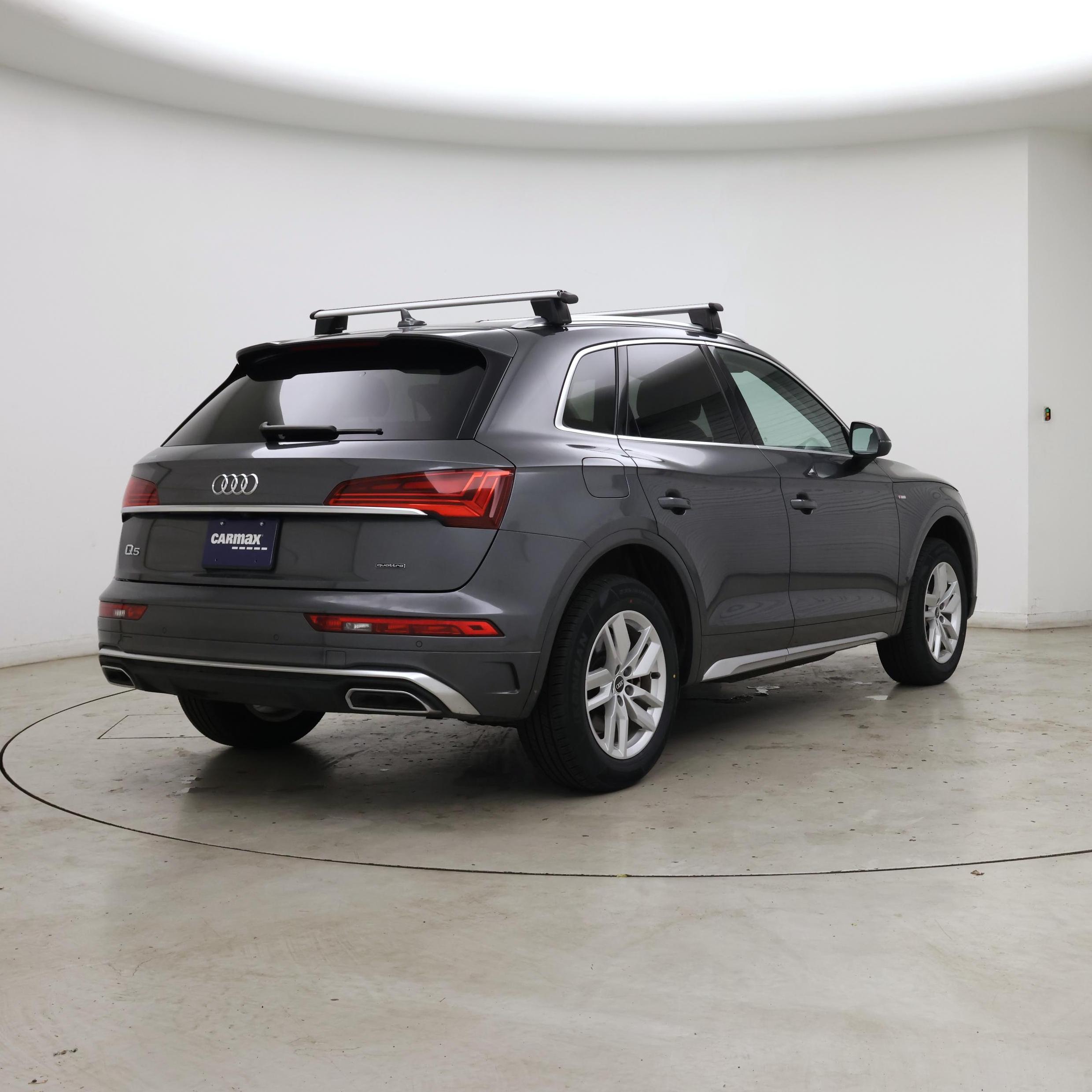 Thumbnail: 2022 Audi Q5 - 8