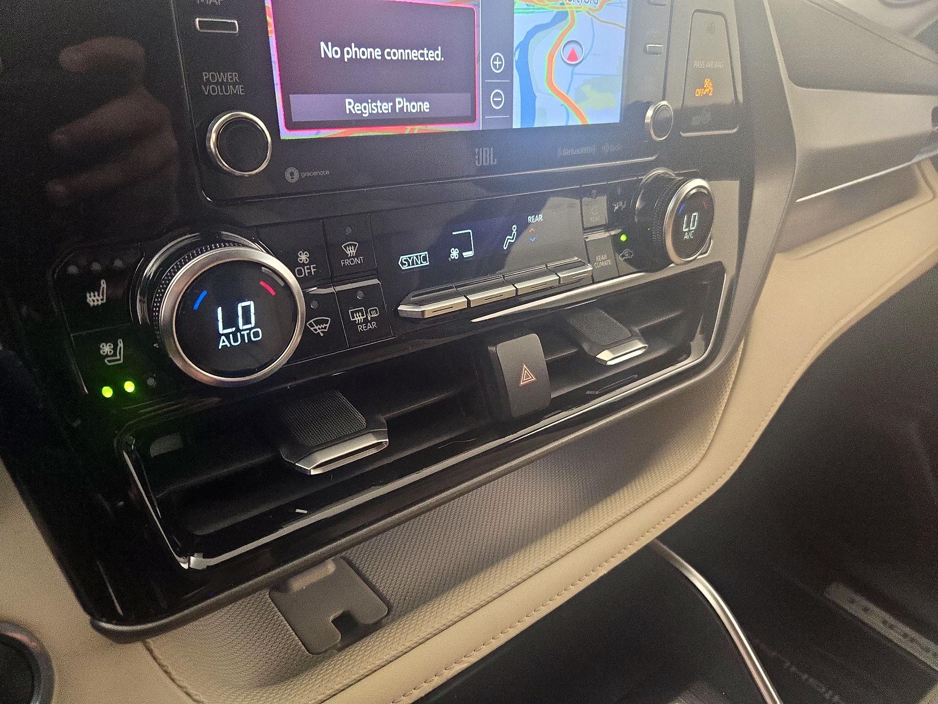 Thumbnail: 2020 Toyota Highlander - 17