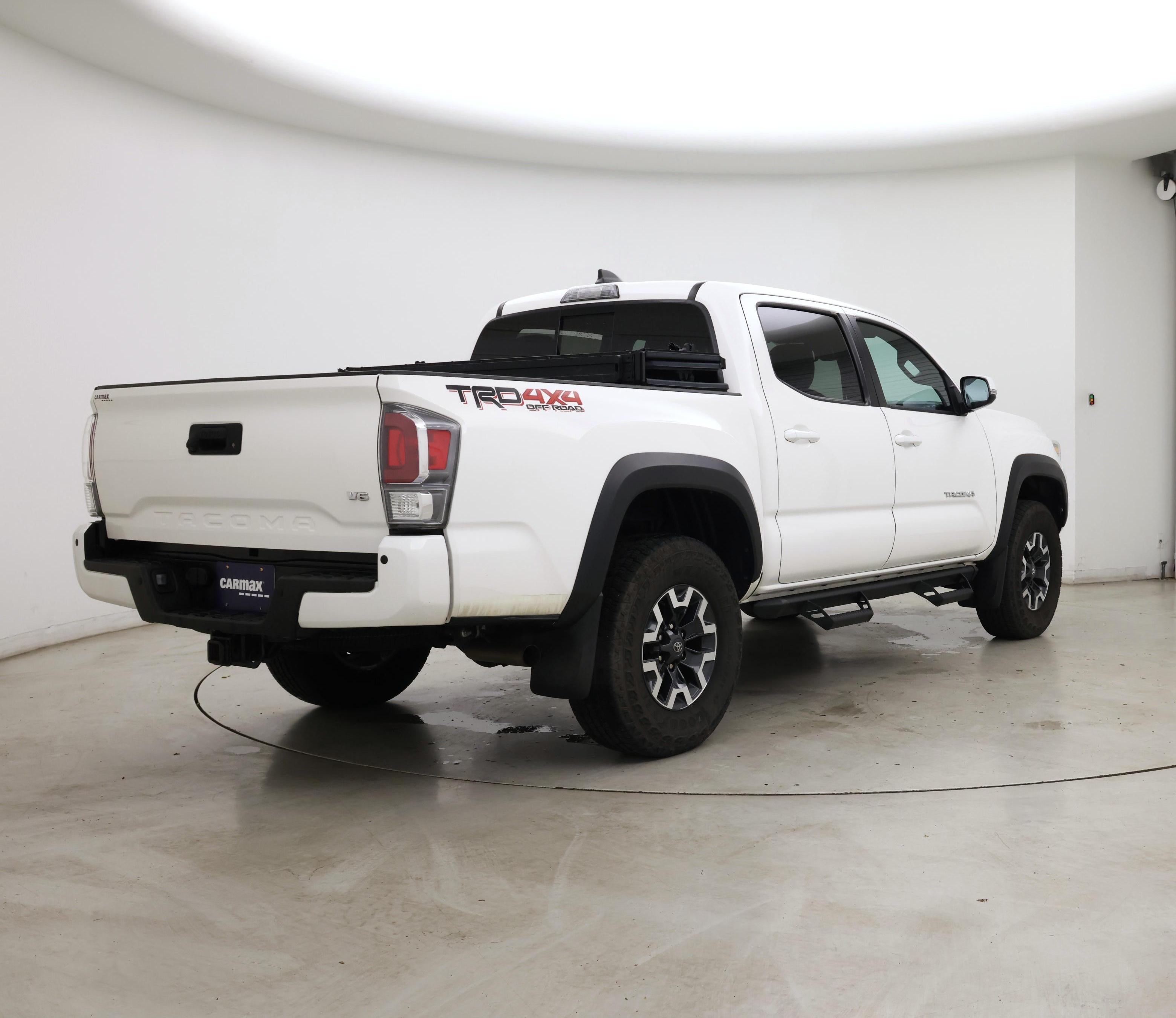 Thumbnail: 2021 Toyota Tacoma - 8