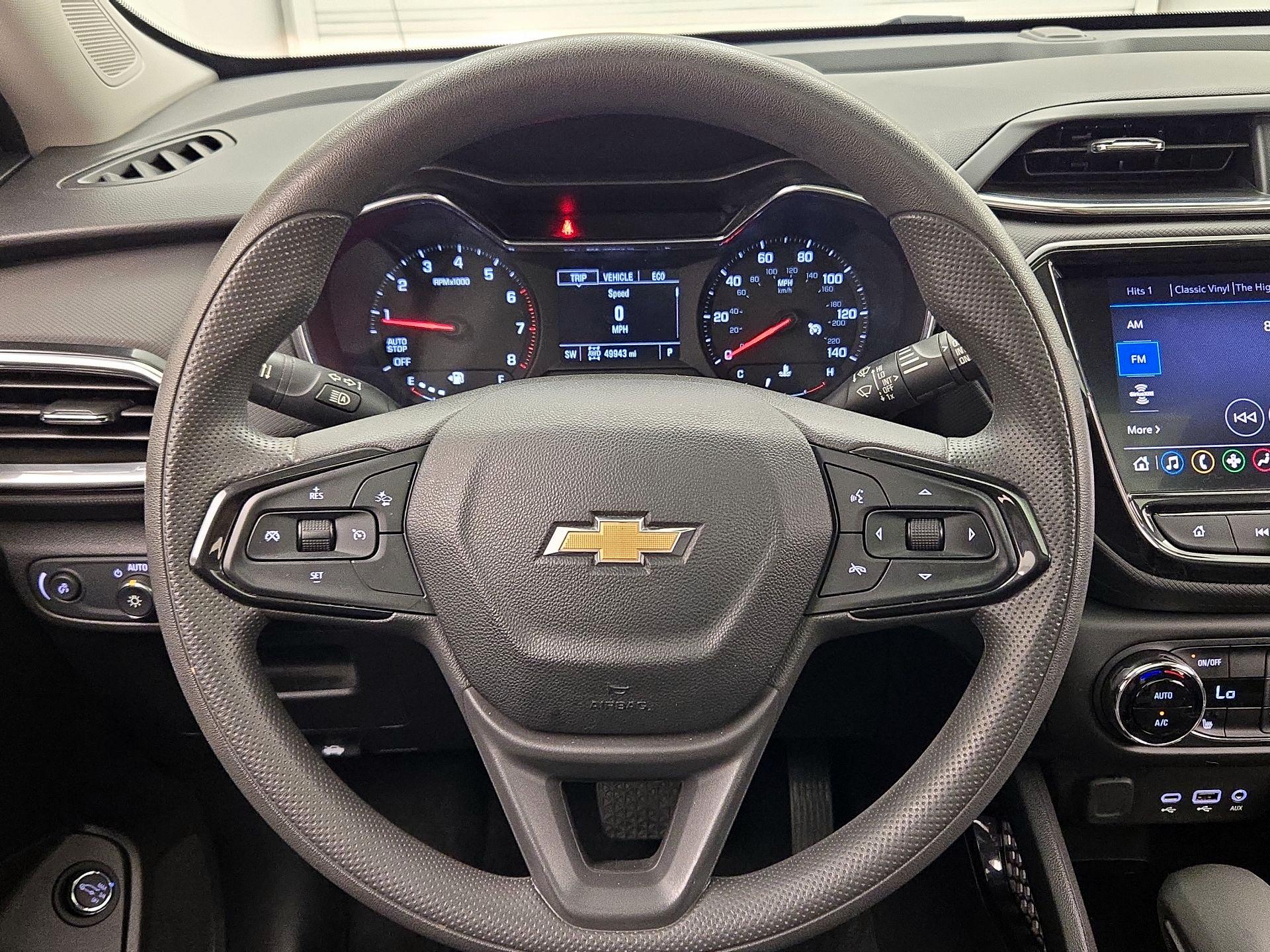 Thumbnail: 2022 Chevrolet TrailBlazer - 10