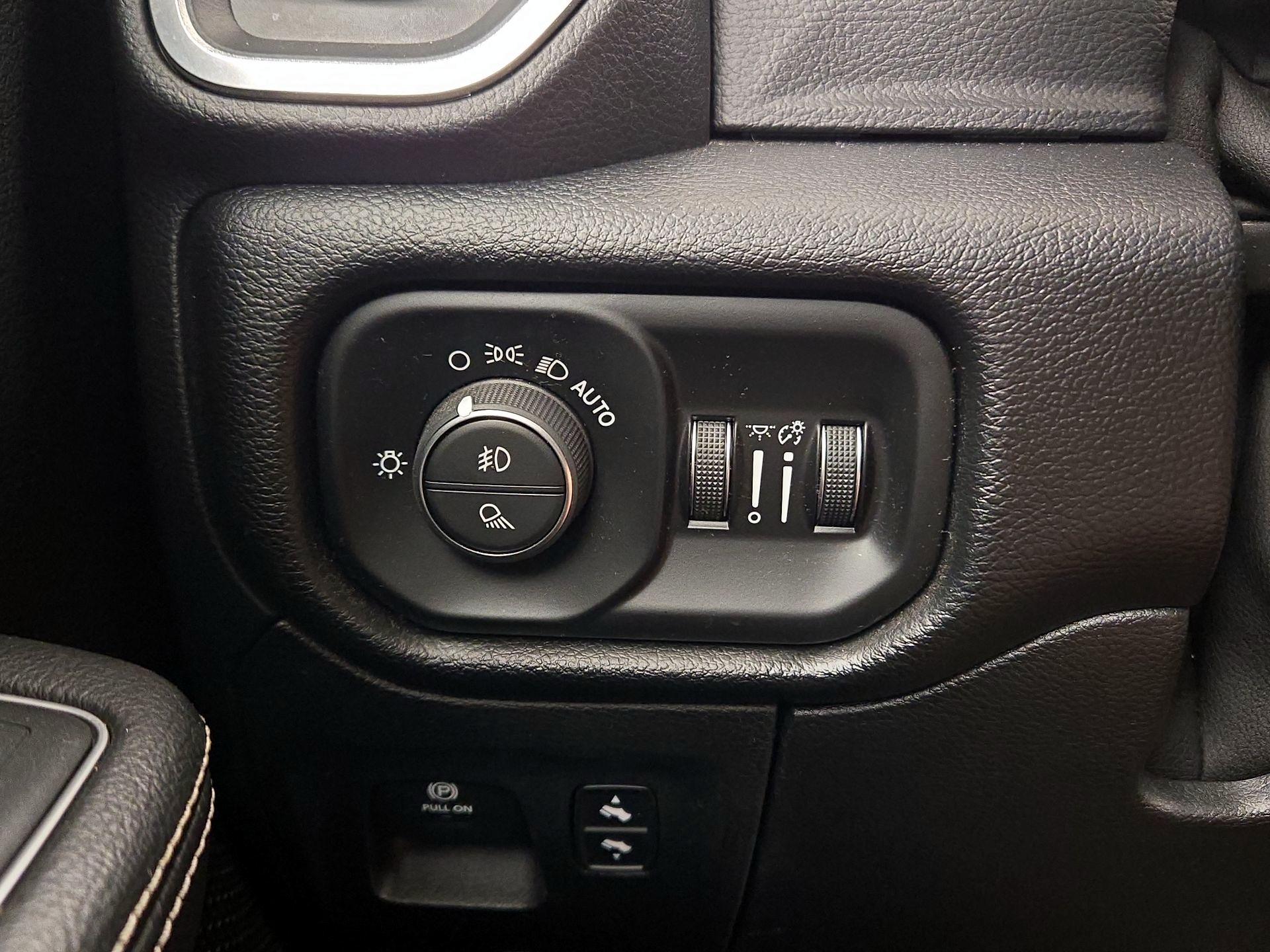 Thumbnail: 2021 RAM 1500 - 13