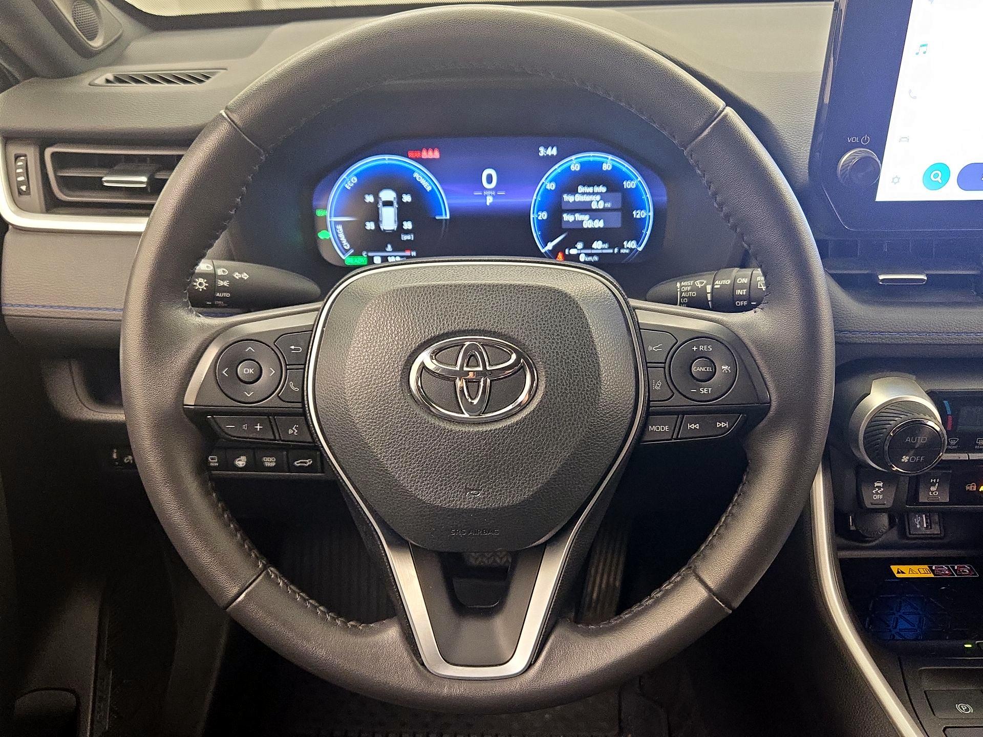 Thumbnail: 2023 Toyota RAV4 - 10