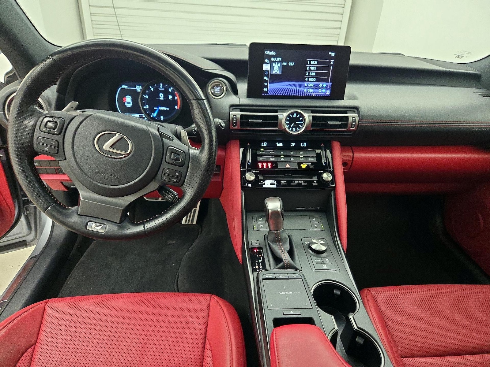 2022 Lexus IS 350 F SPORT - Photo 10
