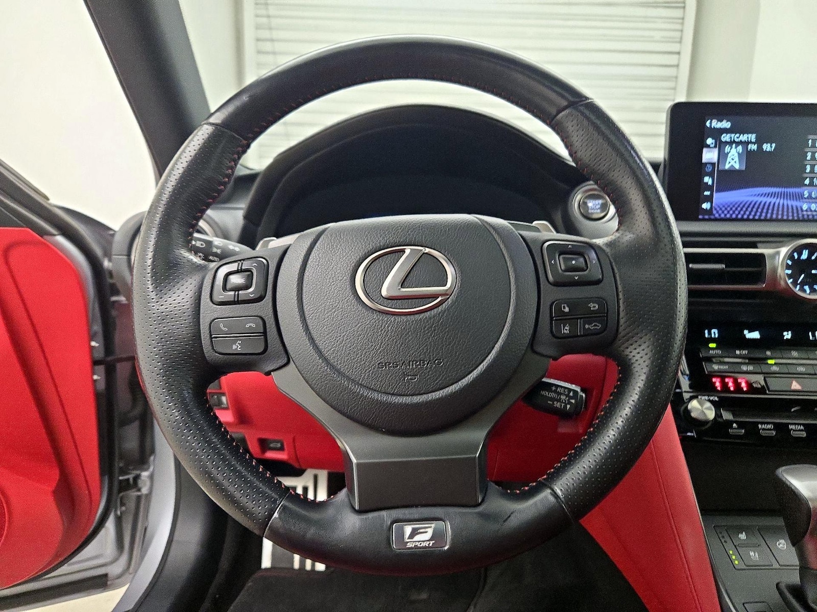 2022 Lexus IS 350 F SPORT - Photo 11