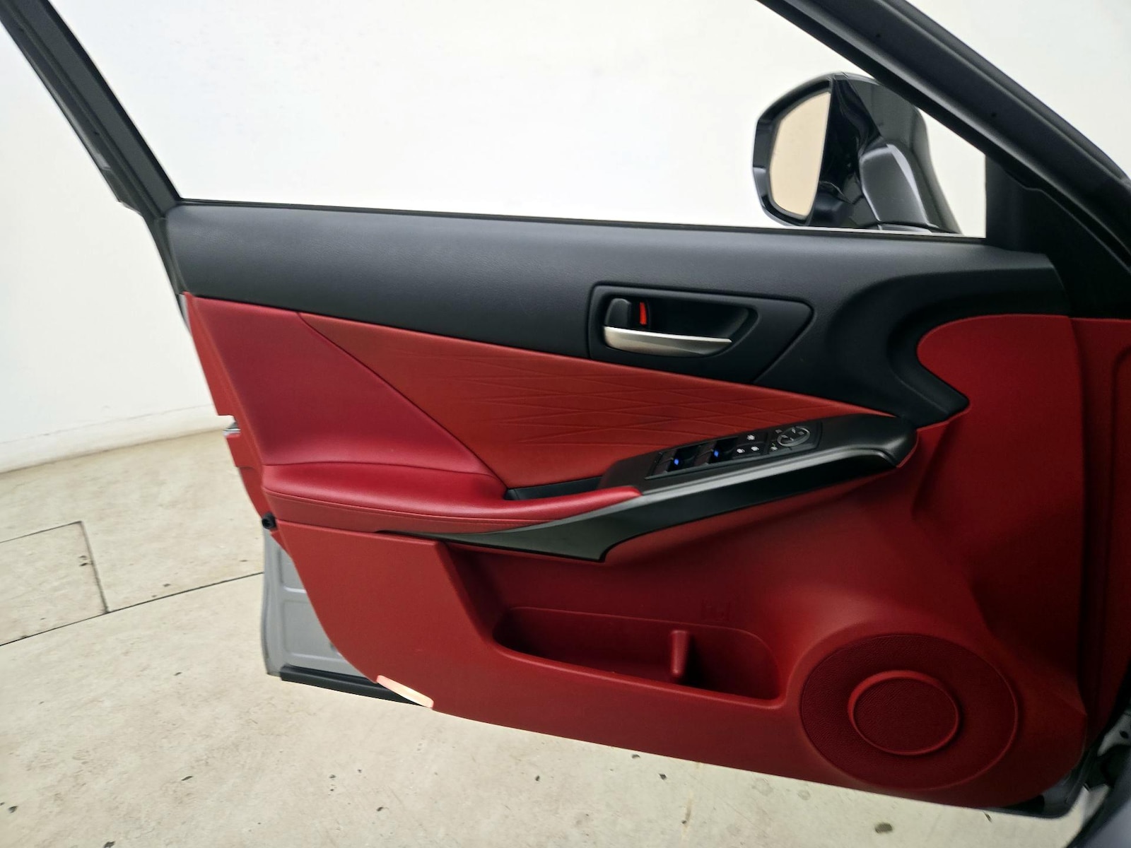 2022 Lexus IS 350 F SPORT - Photo 13