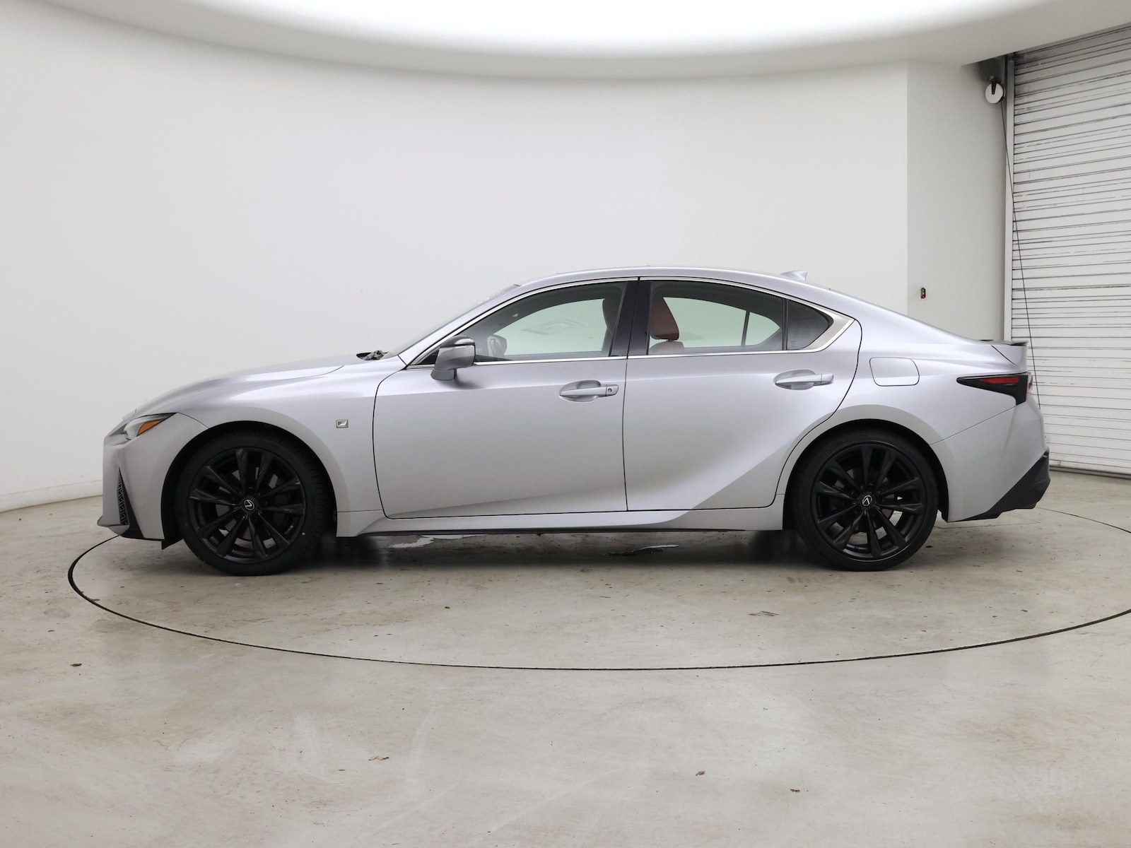 2022 Lexus IS 350 F SPORT - Photo 4