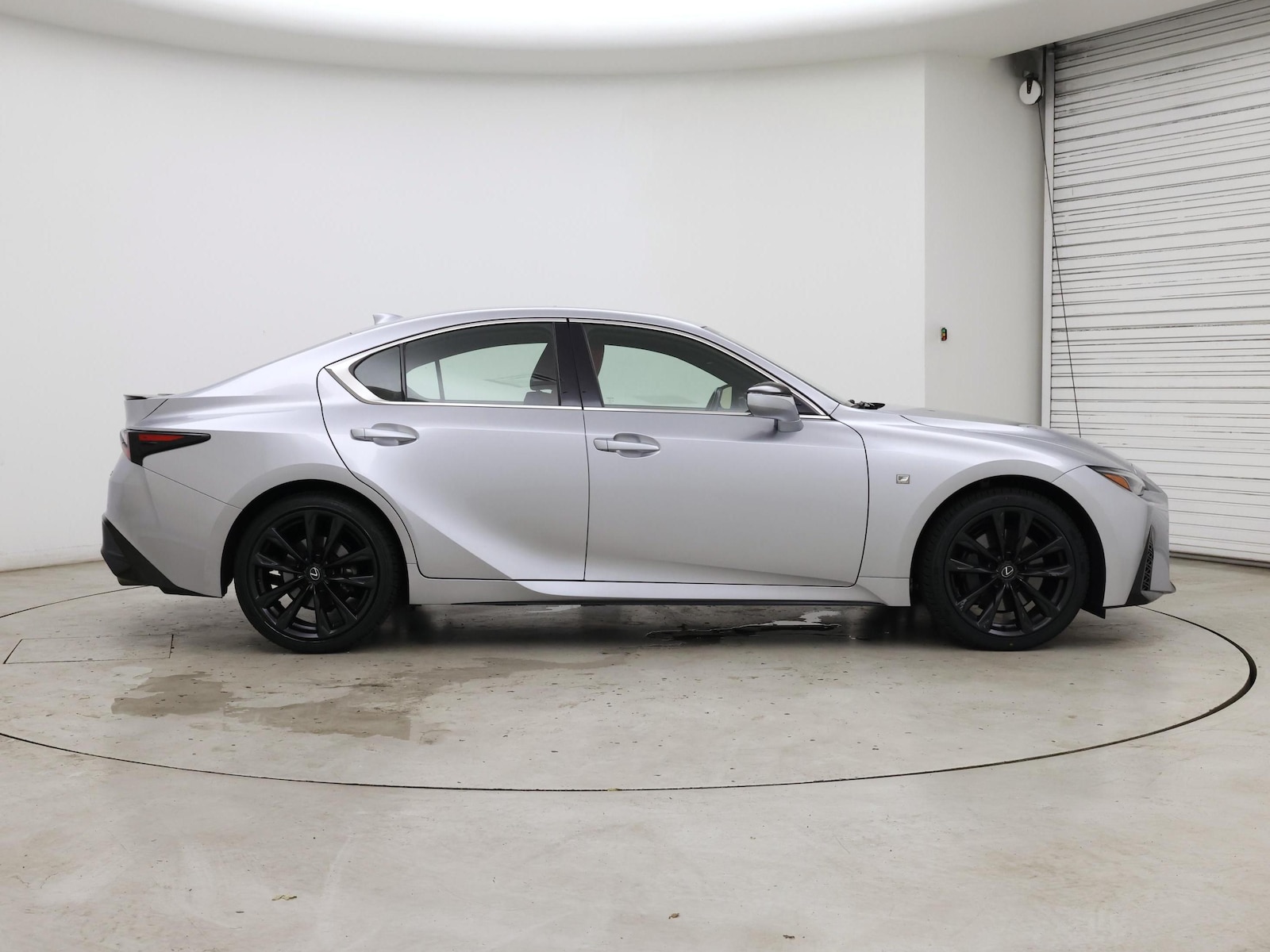 2022 Lexus IS 350 F SPORT - Photo 8