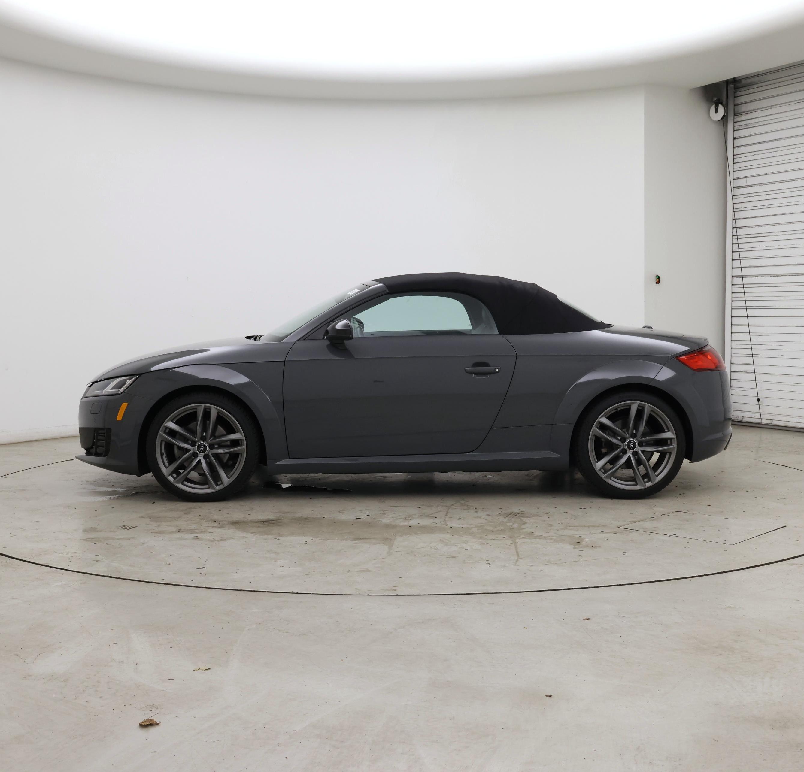 Thumbnail: 2017 Audi TT - 3
