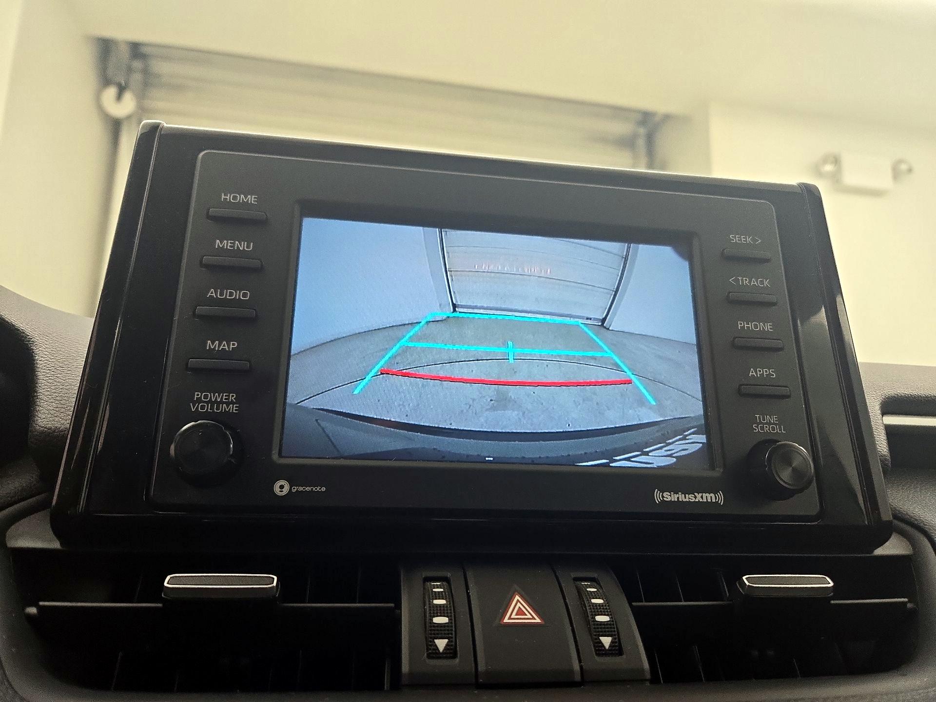 Thumbnail: 2021 Toyota RAV4 - 14