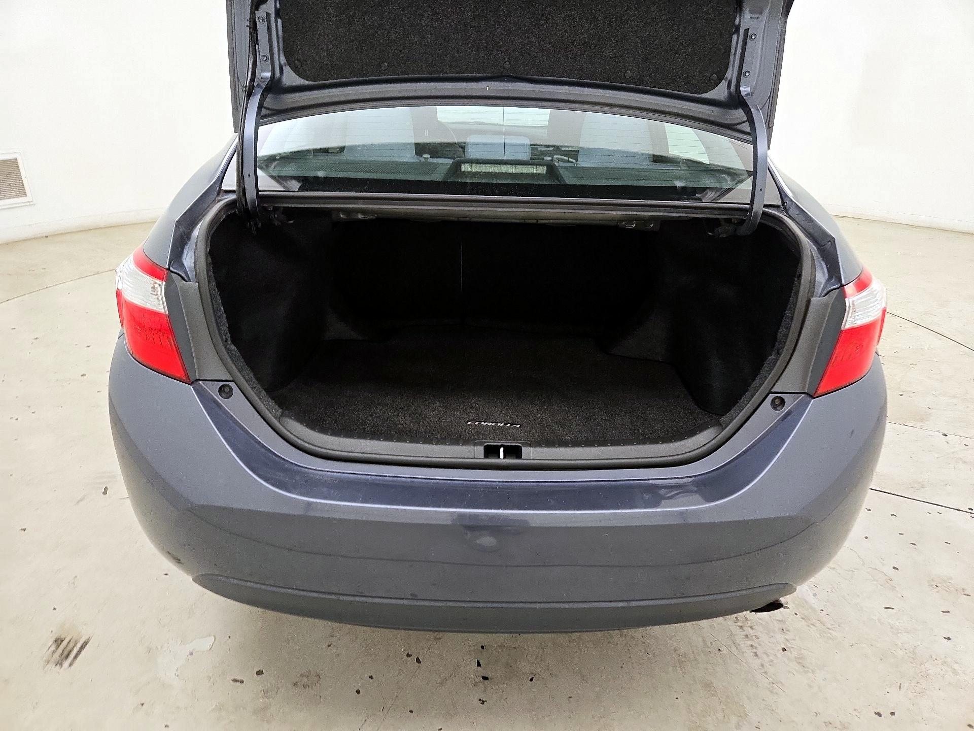 Thumbnail: 2015 Toyota Corolla - 20