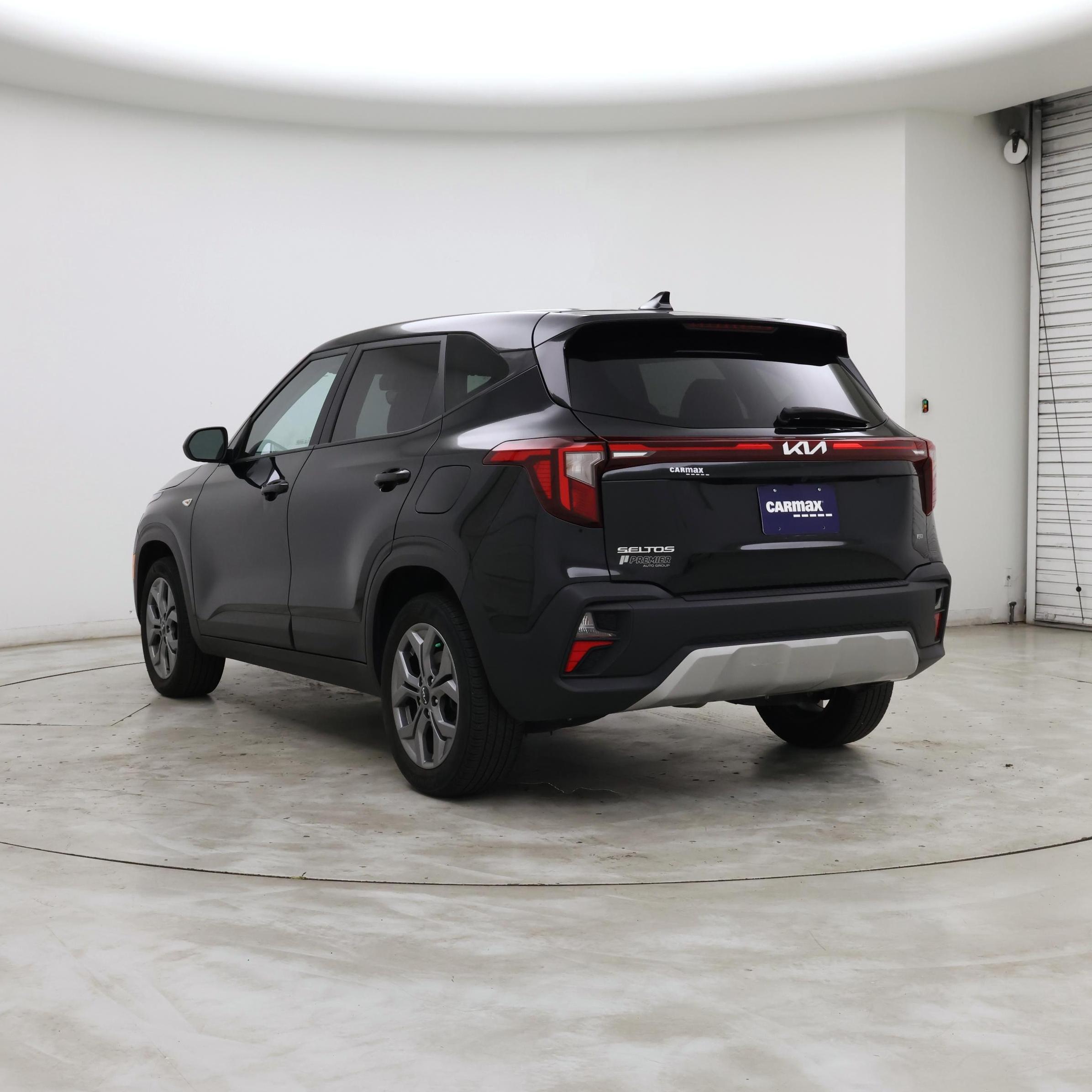 Thumbnail: 2024 Kia Seltos - 2