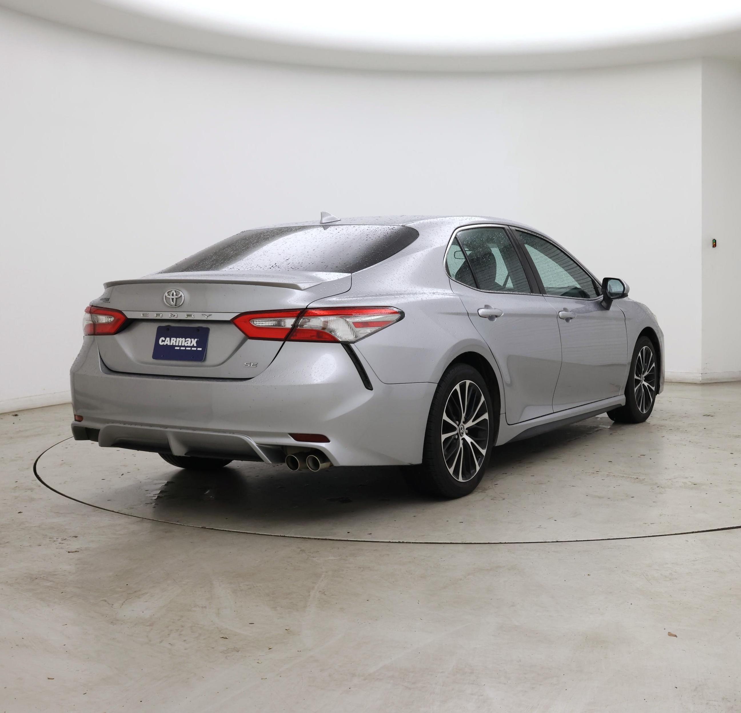 Thumbnail: 2019 Toyota Camry - 8