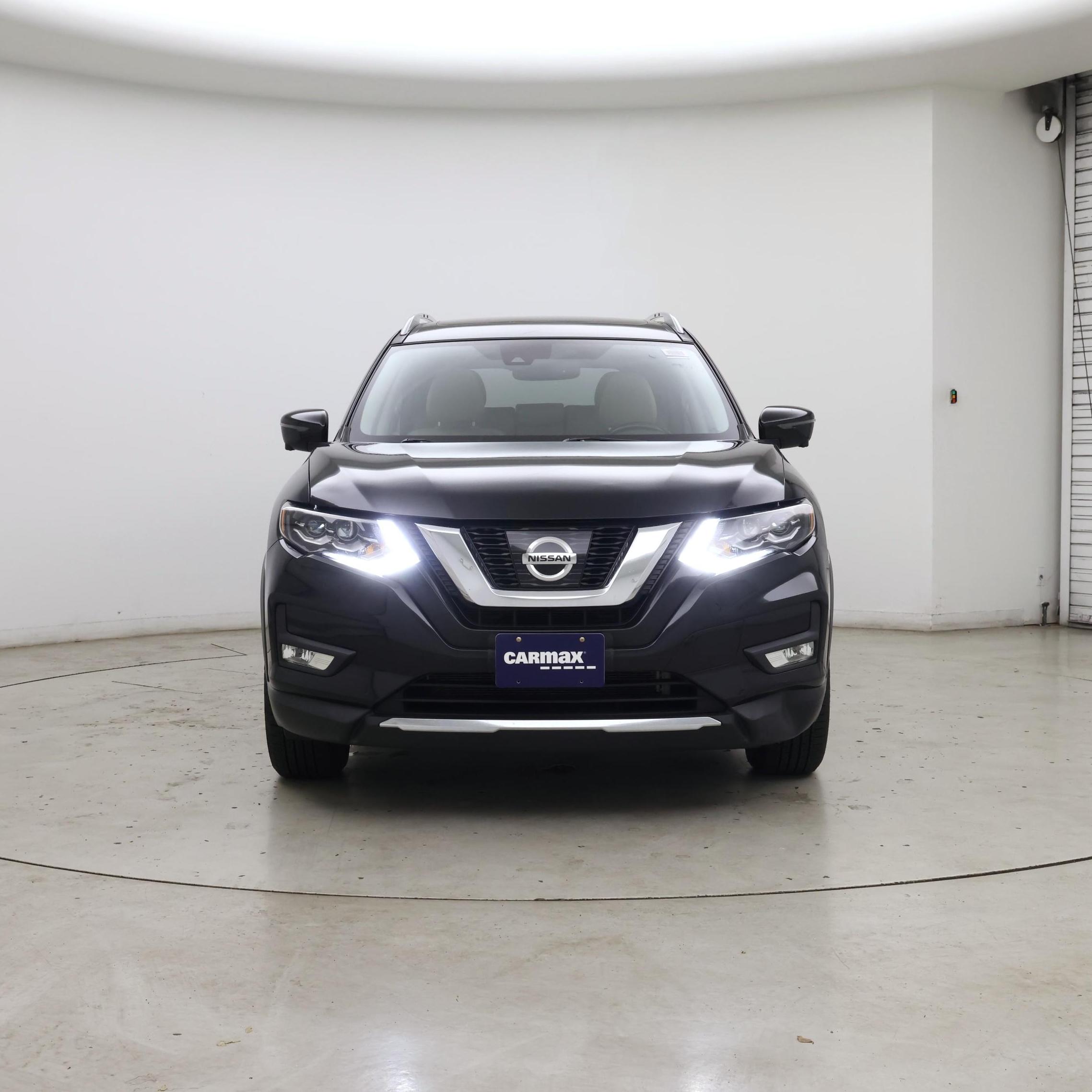 Thumbnail: 2017 Nissan Rogue - 5