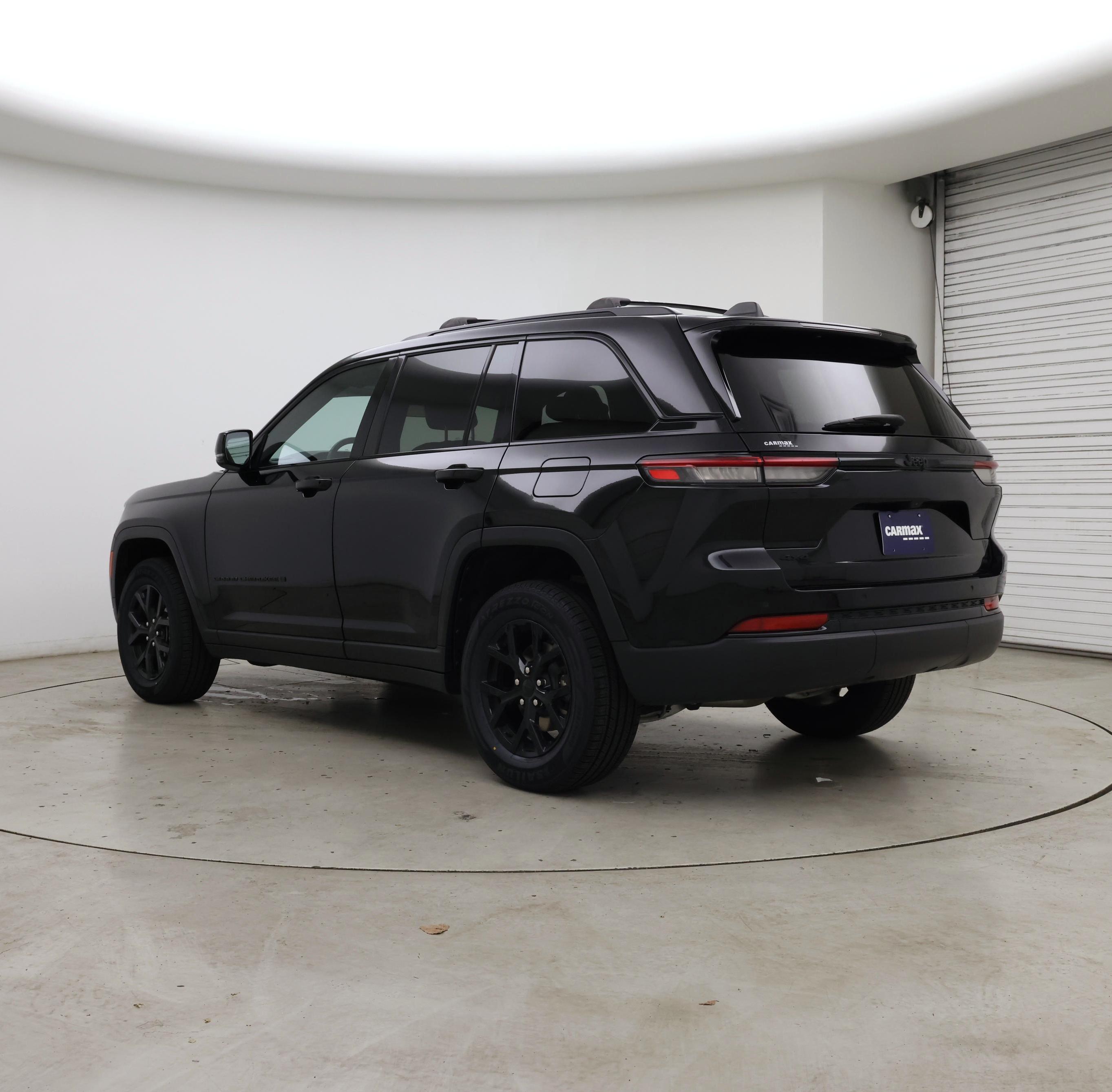 Thumbnail: 2025 Jeep Grand Cherokee - 2