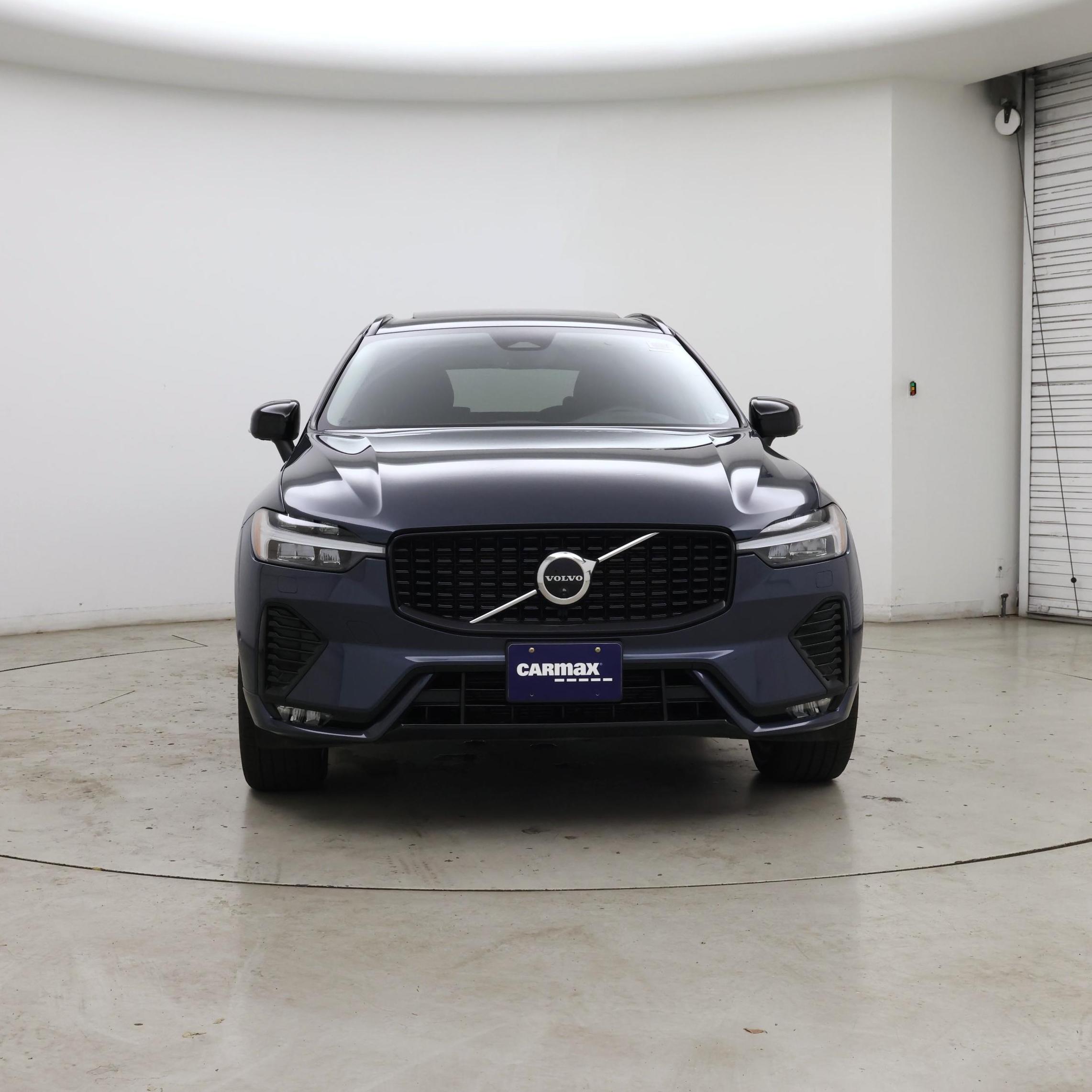 Thumbnail: 2023 Volvo XC60 - 5