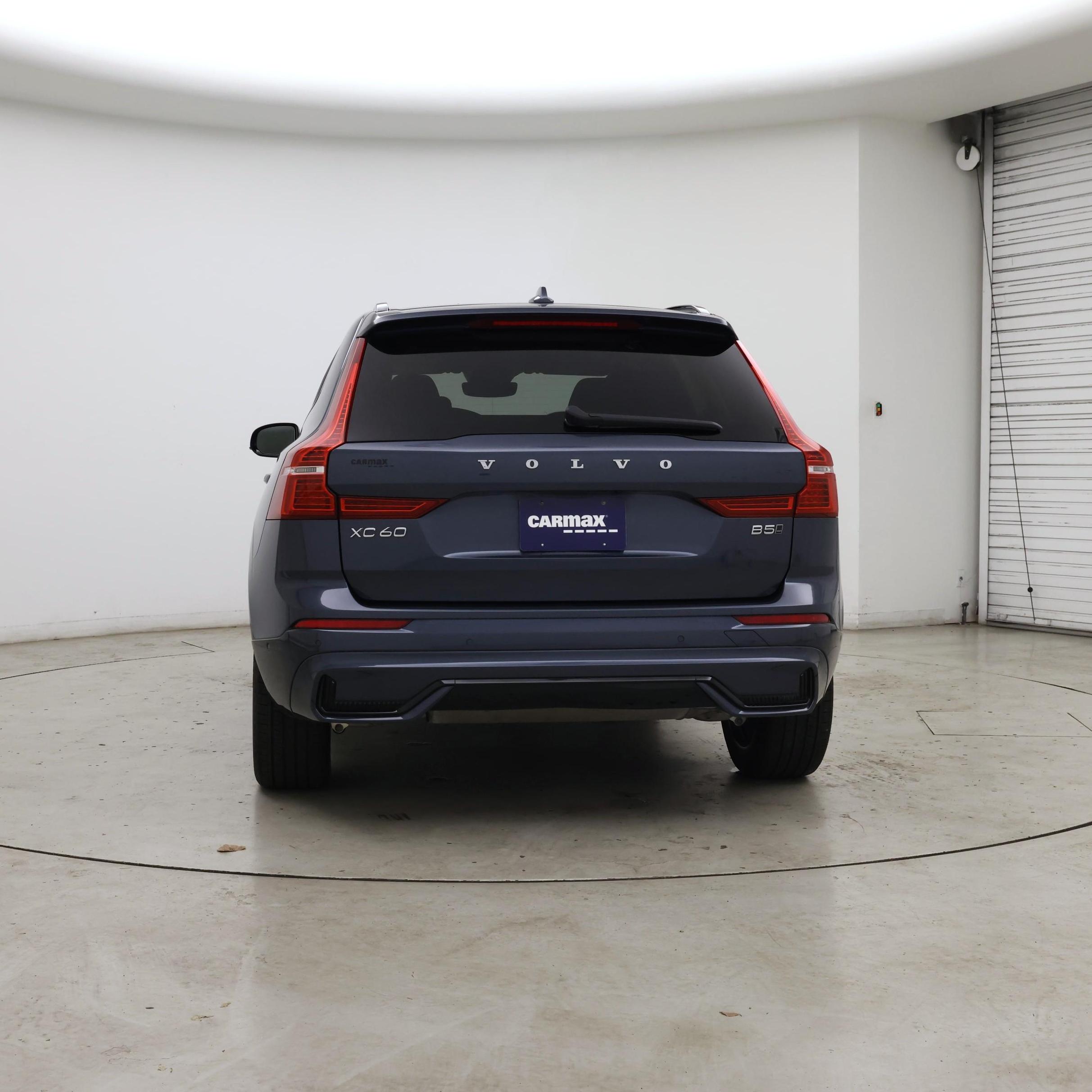 Thumbnail: 2023 Volvo XC60 - 6