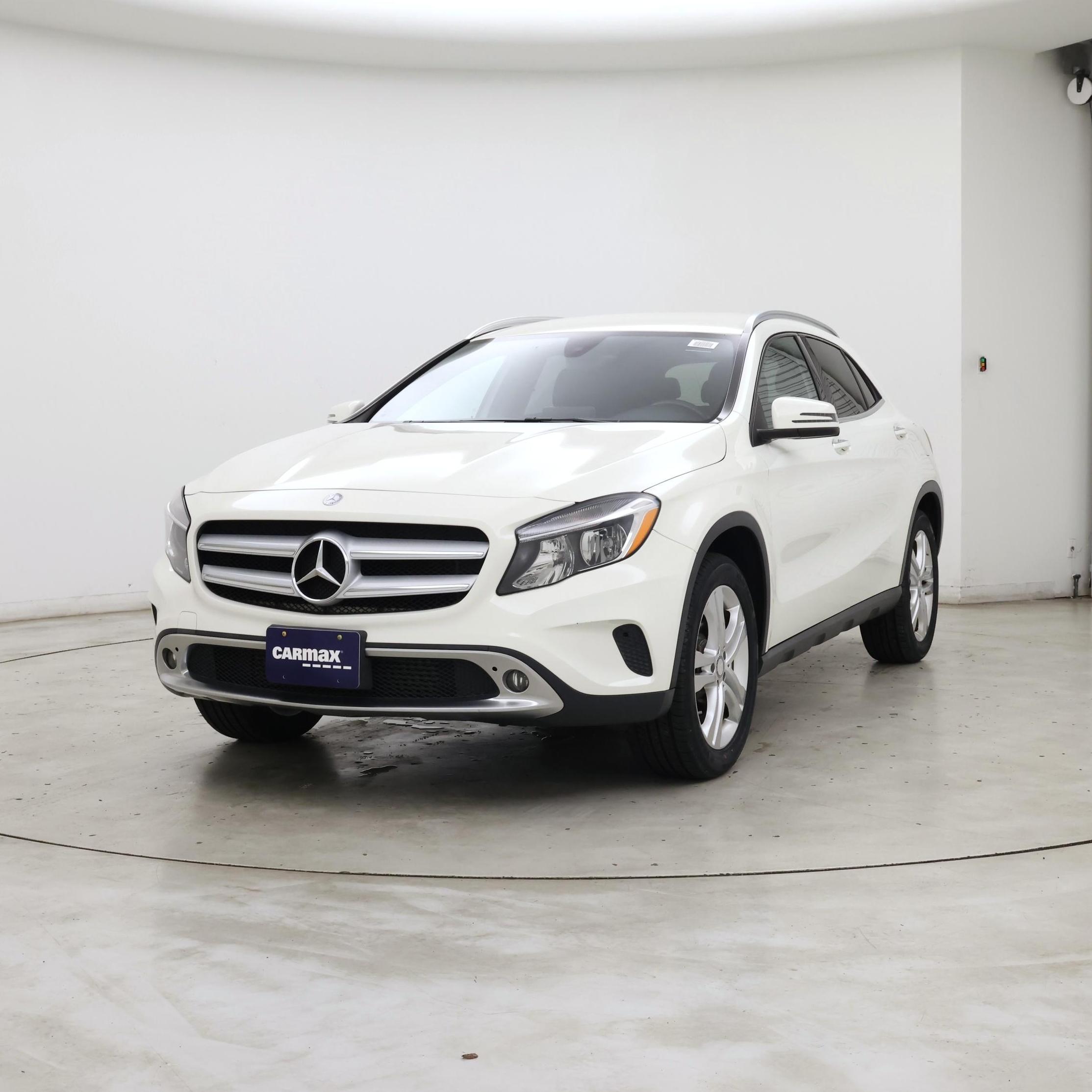 Thumbnail: 2016 Mercedes-Benz GLA - 4