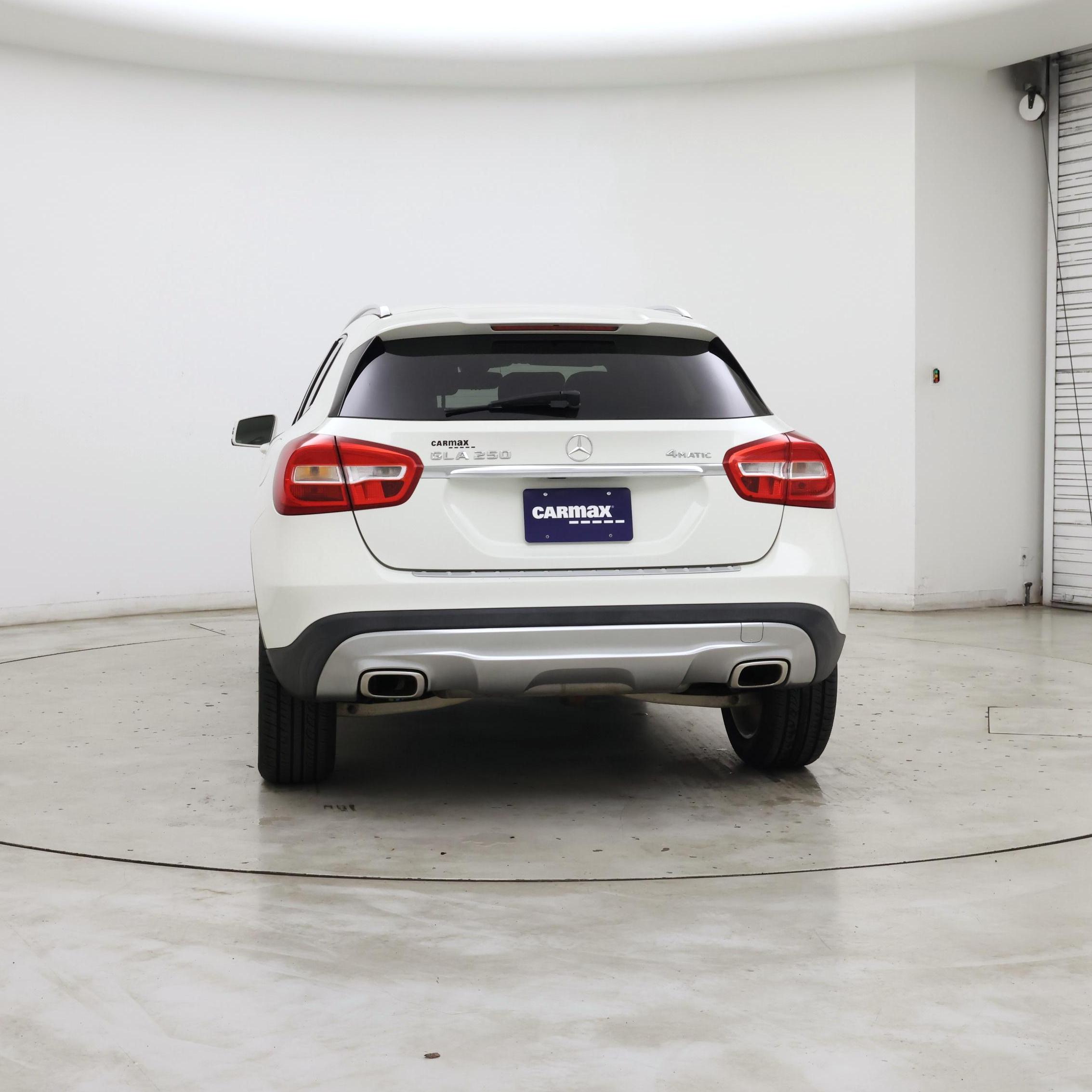 Thumbnail: 2016 Mercedes-Benz GLA - 6