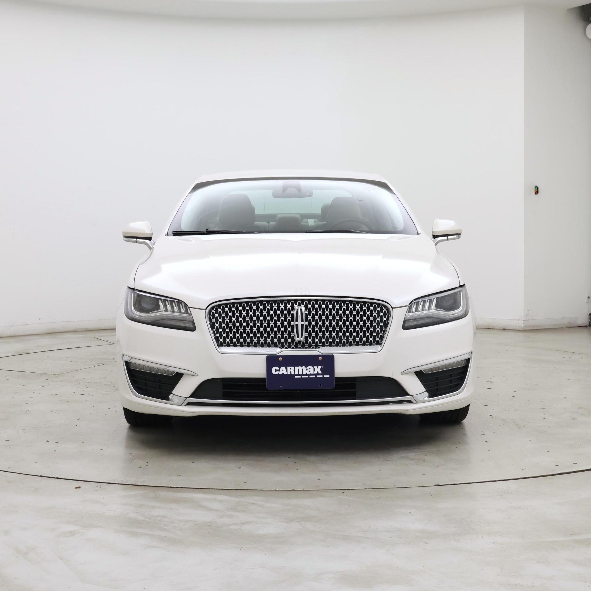 Thumbnail: 2019 Lincoln MKZ - 5
