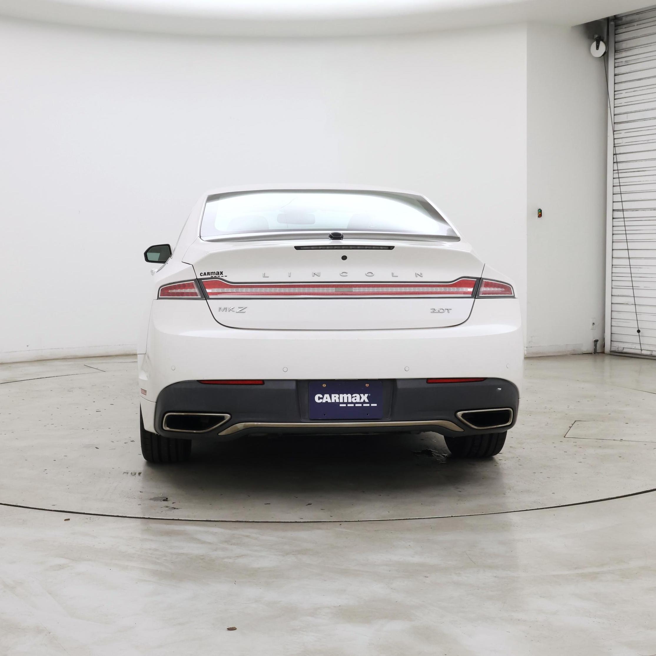 Thumbnail: 2019 Lincoln MKZ - 6