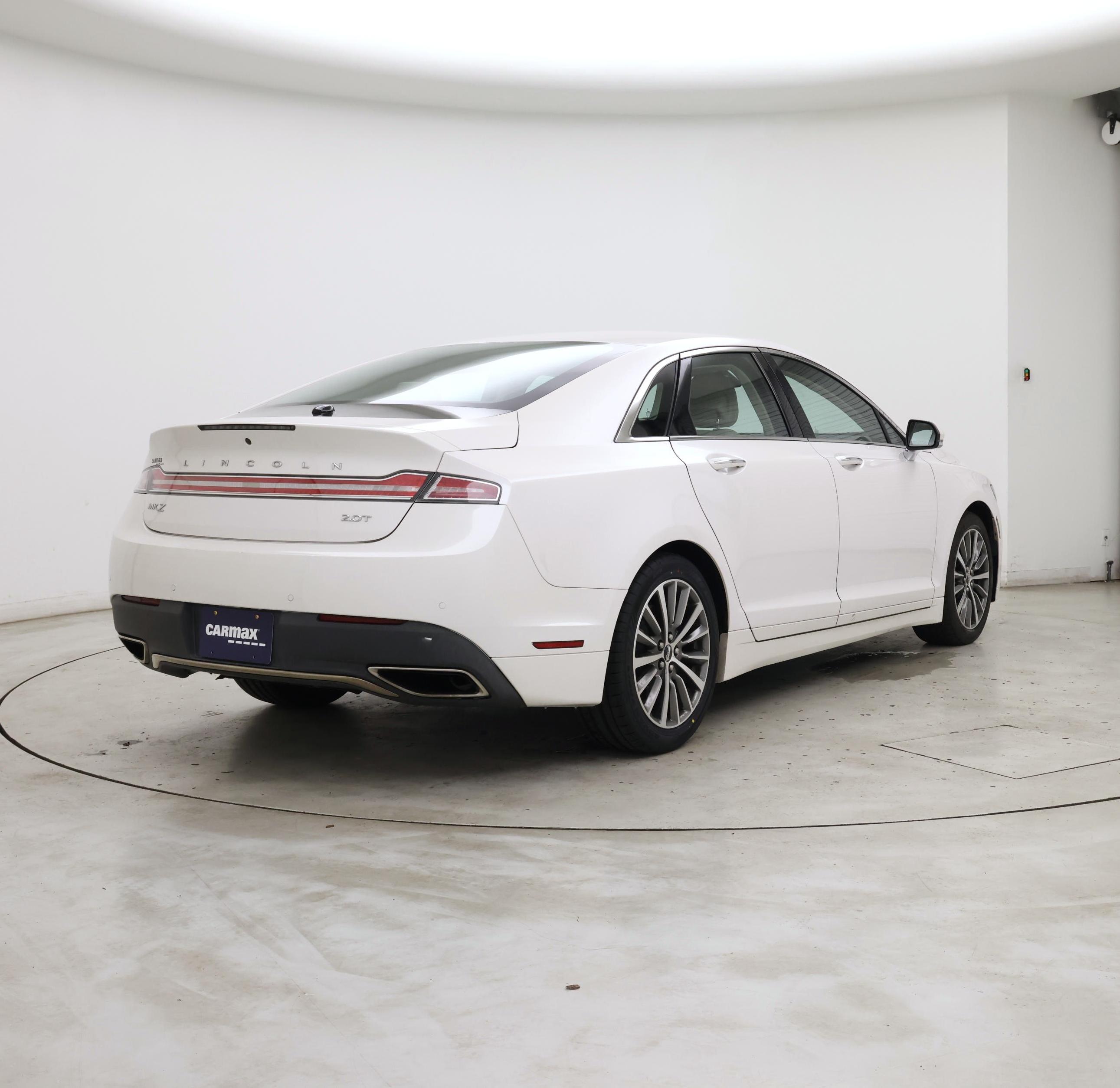 Thumbnail: 2019 Lincoln MKZ - 8