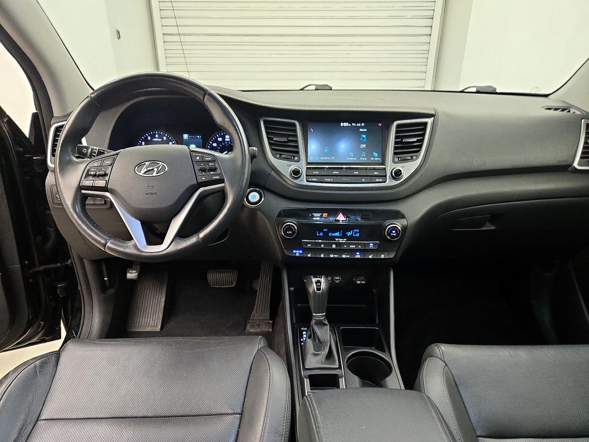 Thumbnail: 2018 Hyundai Tucson - 9