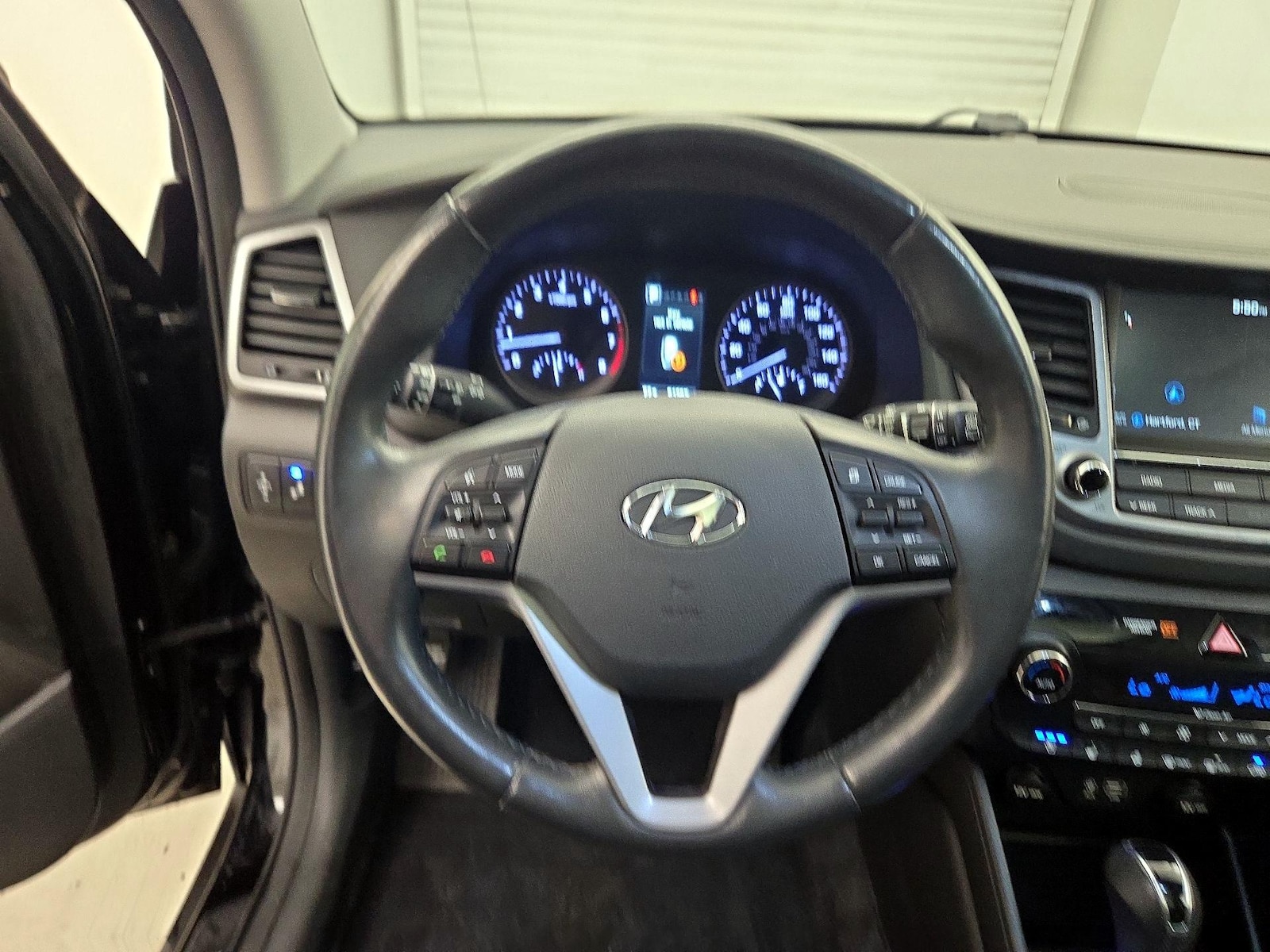 2018 Hyundai Tucson Limited - Photo 11