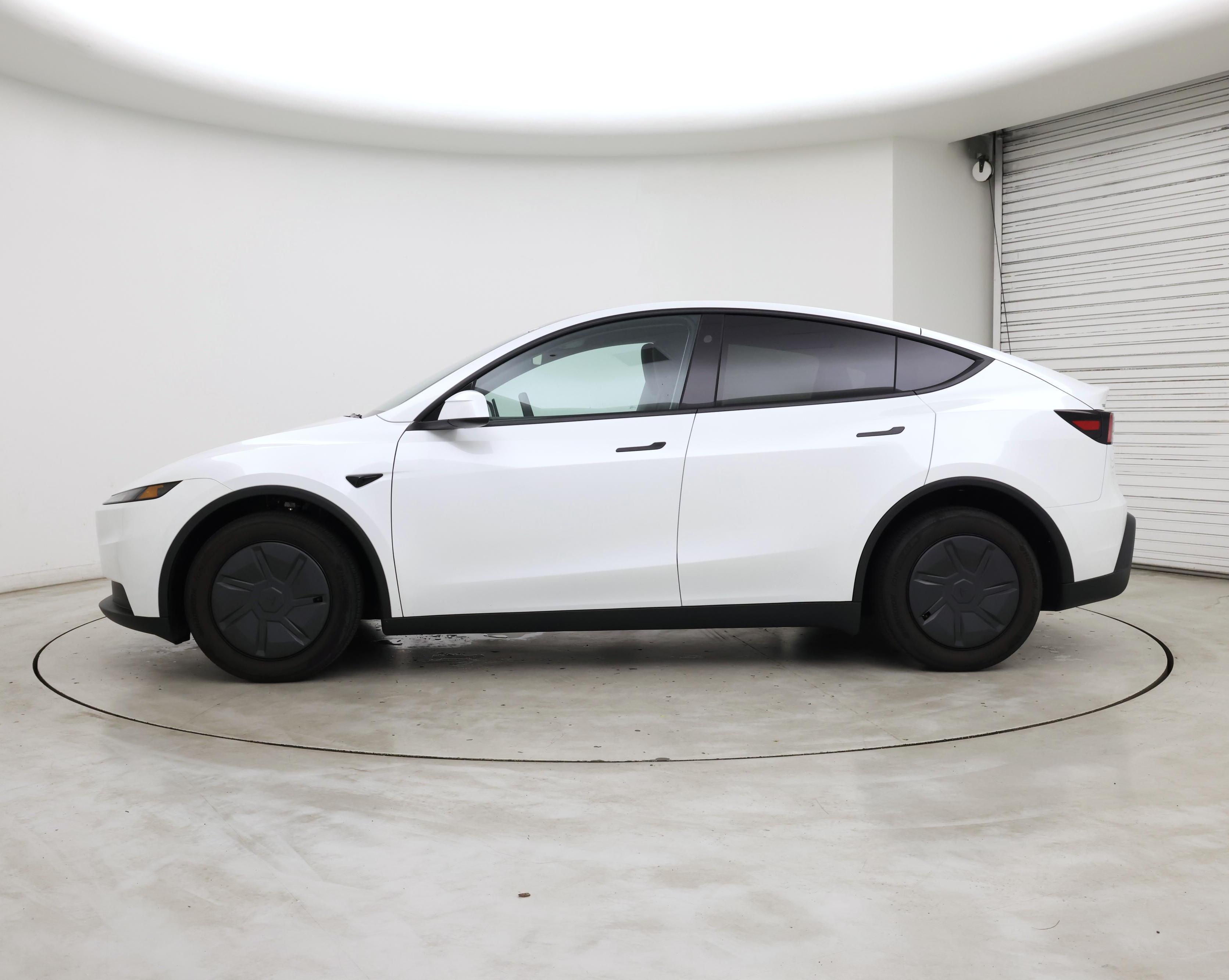 Thumbnail: 2026 Tesla Model Y - 3