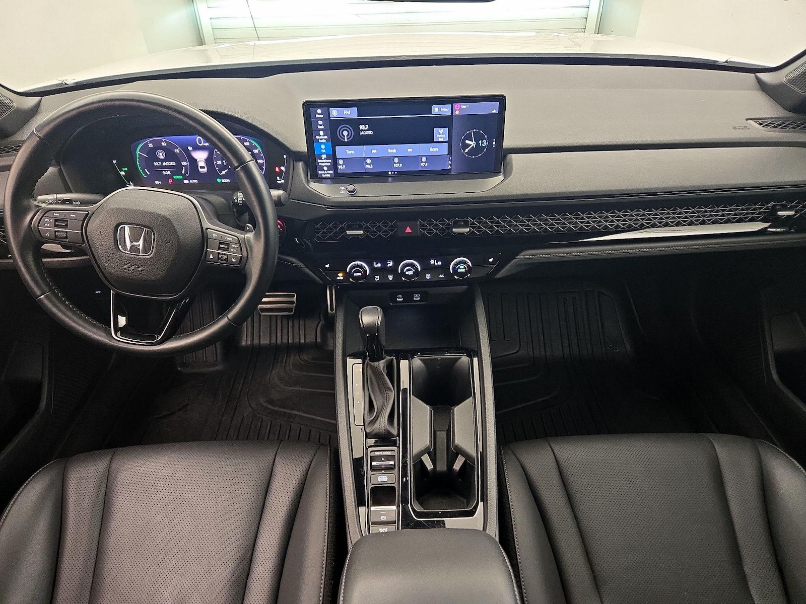 2023 Honda Accord Hybrid Sport-L - Photo 10