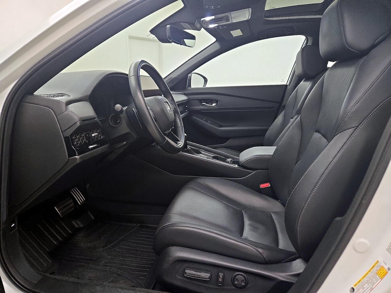 2023 Honda Accord Hybrid Sport-L - Photo 12