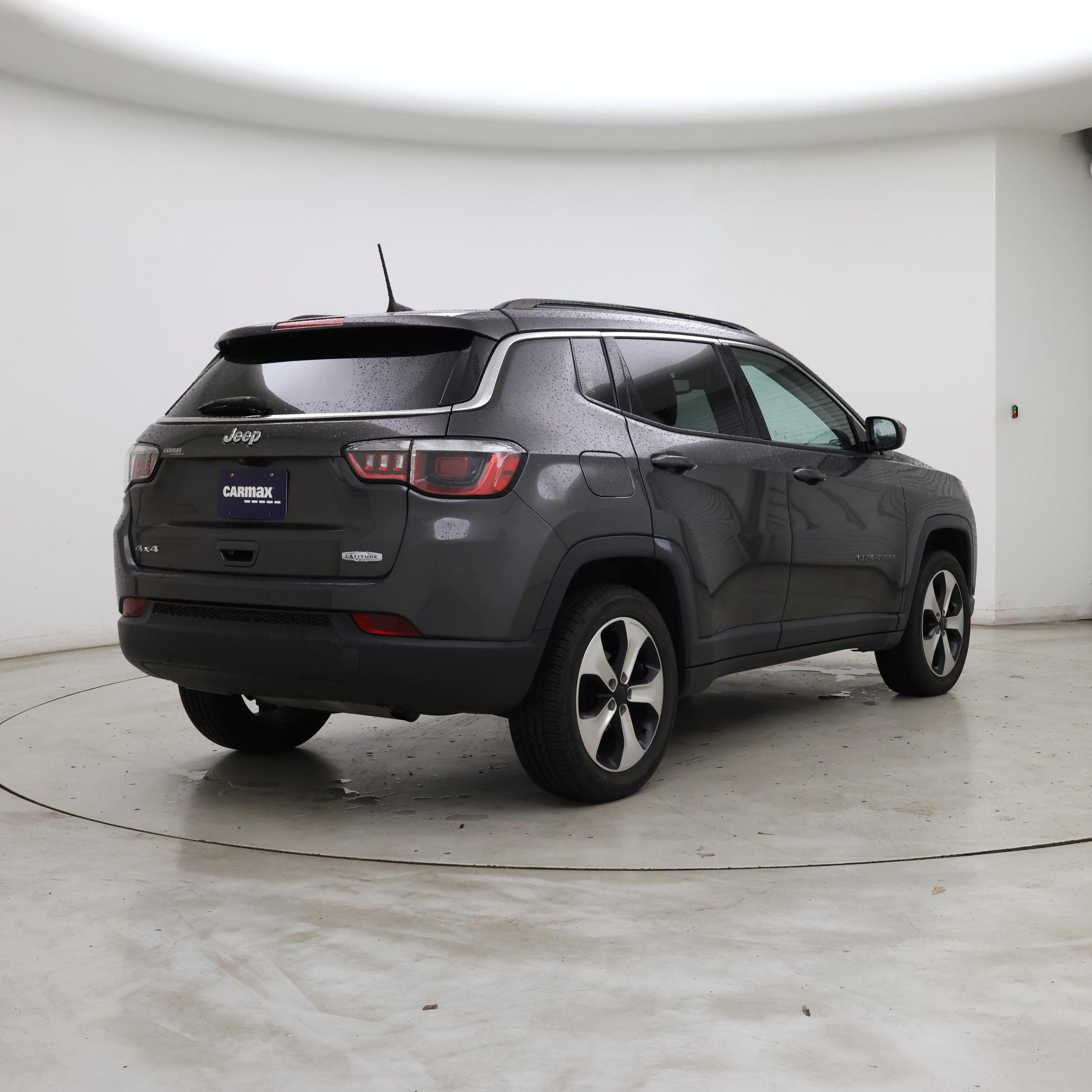 Thumbnail: 2017 Jeep Compass - 8