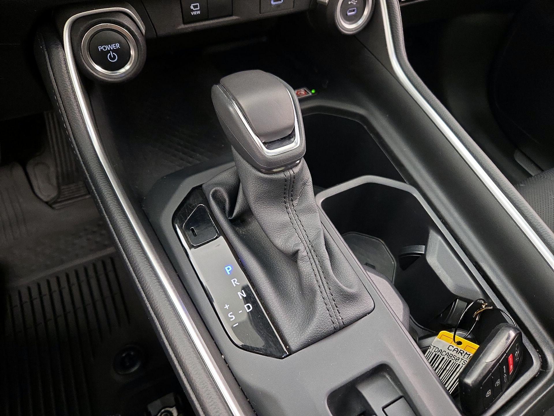 Thumbnail: 2026 Toyota Highlander - 17
