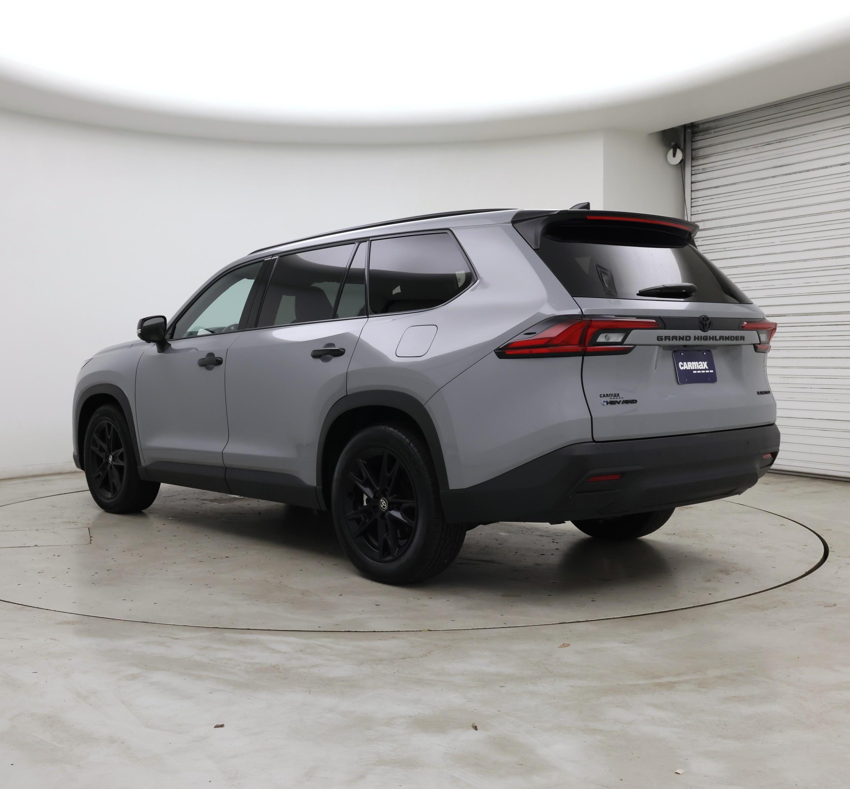 Thumbnail: 2026 Toyota Highlander - 2