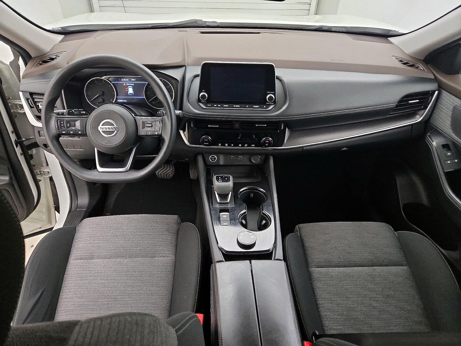 2021 Nissan Rogue SV - Photo 10