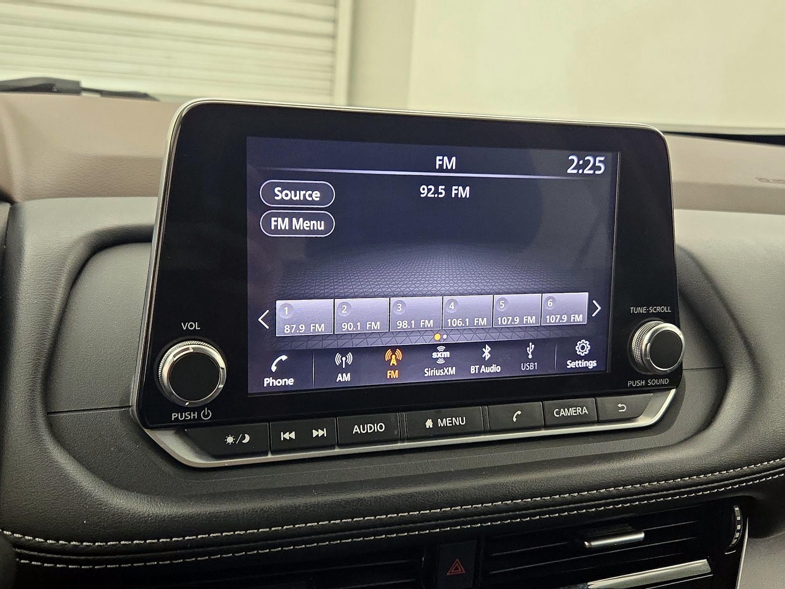 2021 Nissan Rogue SV - Photo 15