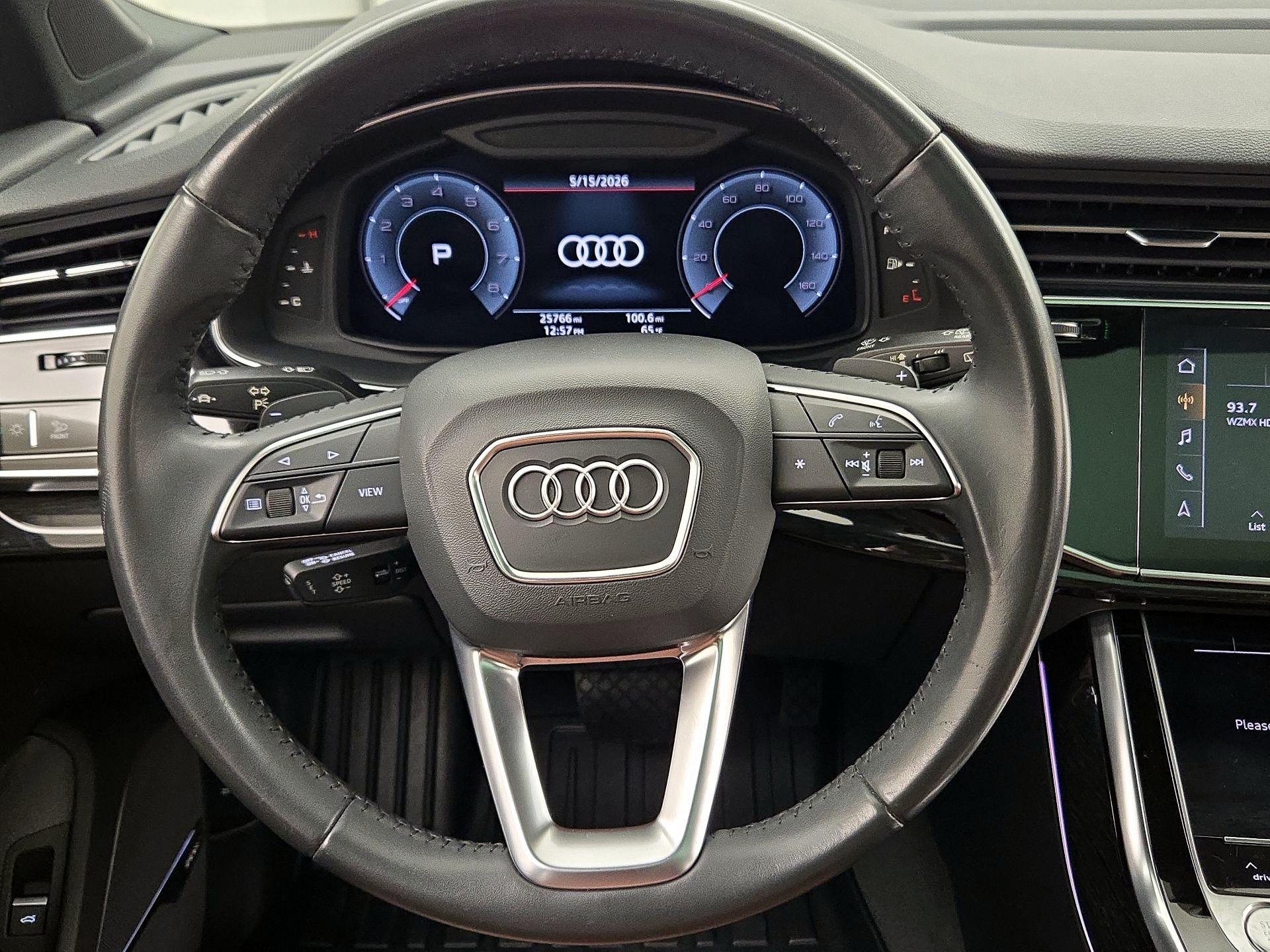 Thumbnail: 2020 Audi Q7 - 10