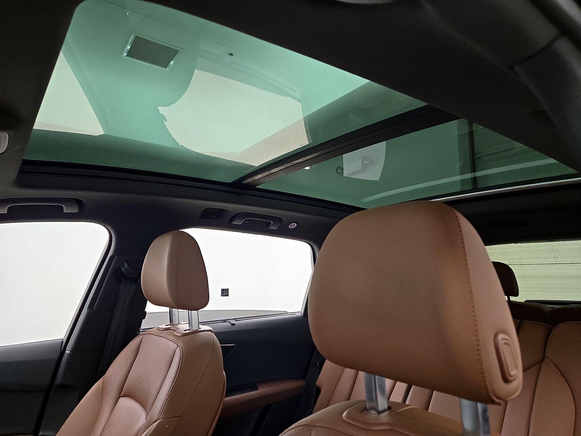 Thumbnail: 2020 Audi Q7 - 17