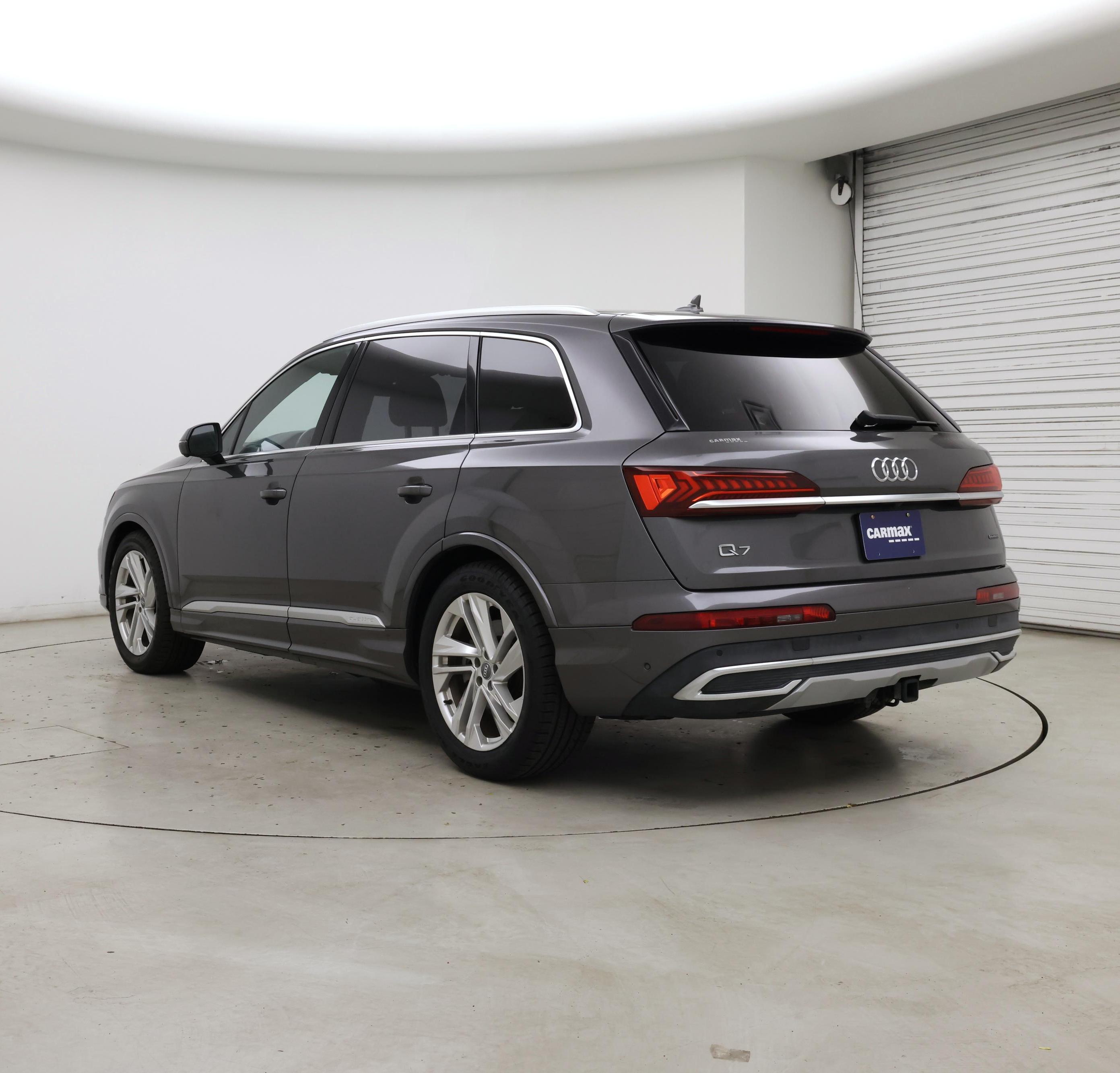Thumbnail: 2020 Audi Q7 - 2