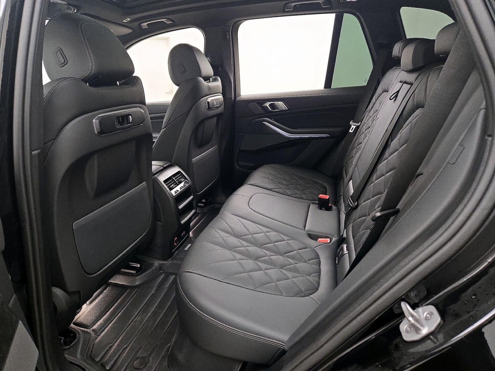 Rear Air Conditioning