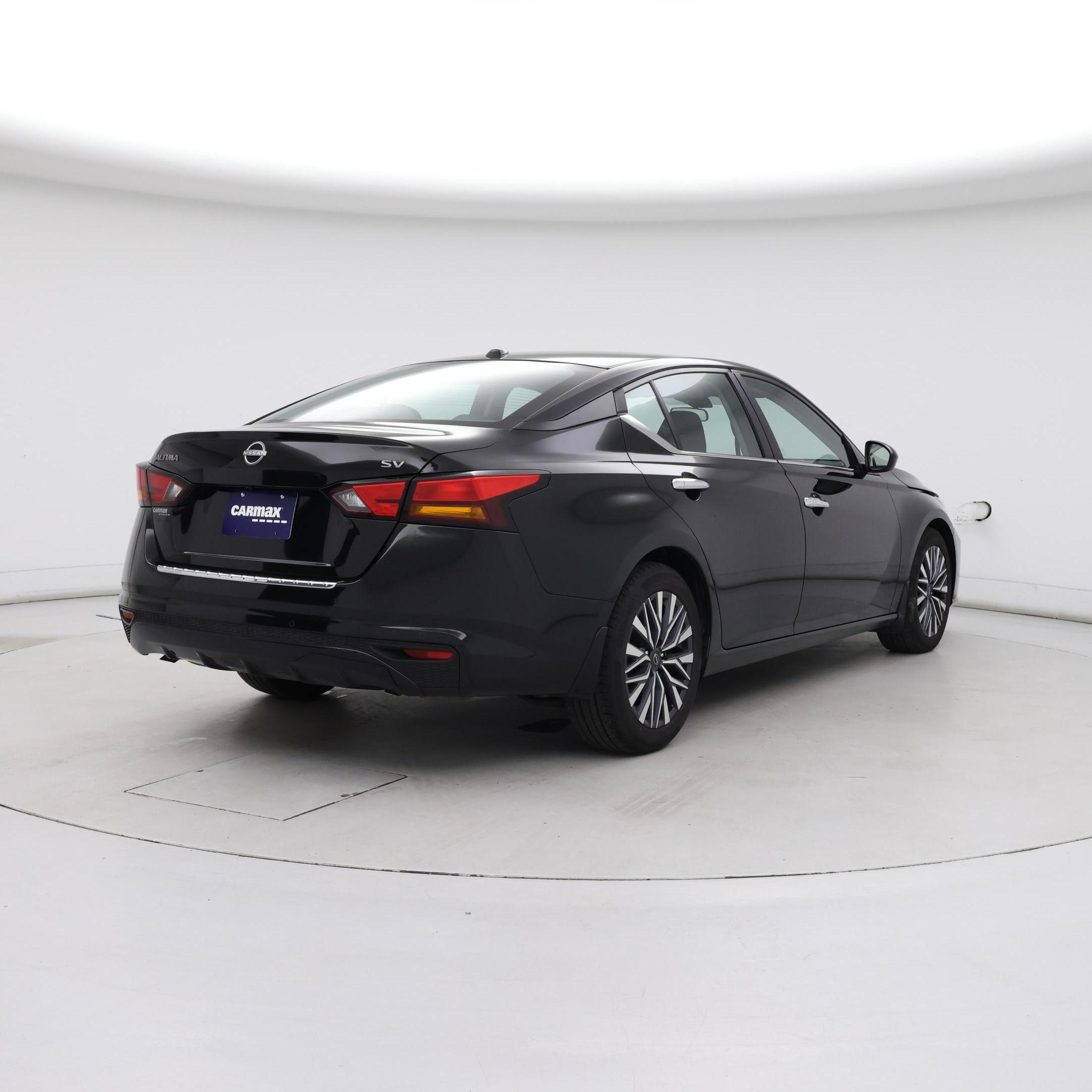Thumbnail: 2023 Nissan Altima - 8