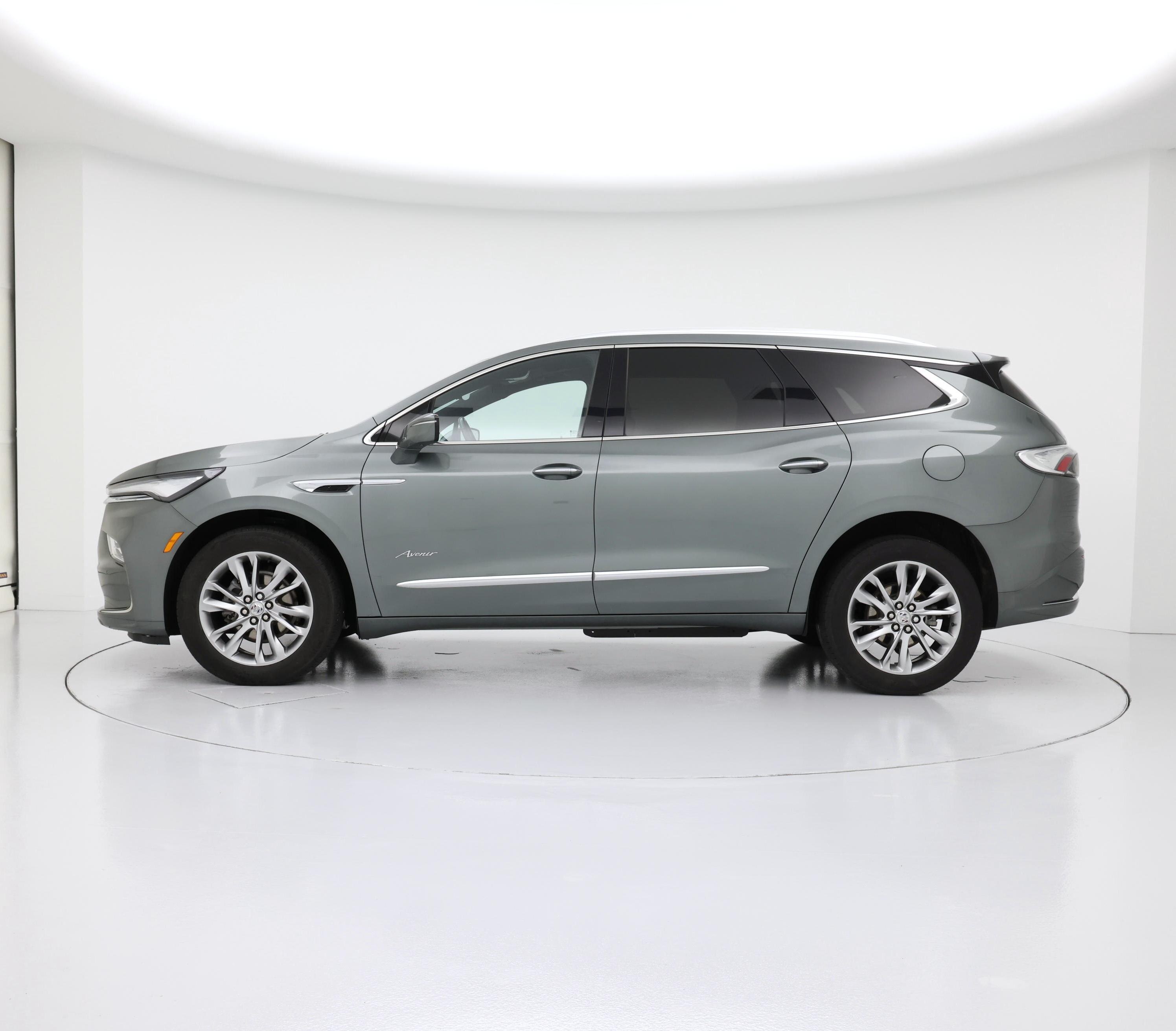 Thumbnail: 2023 Buick Enclave - 3