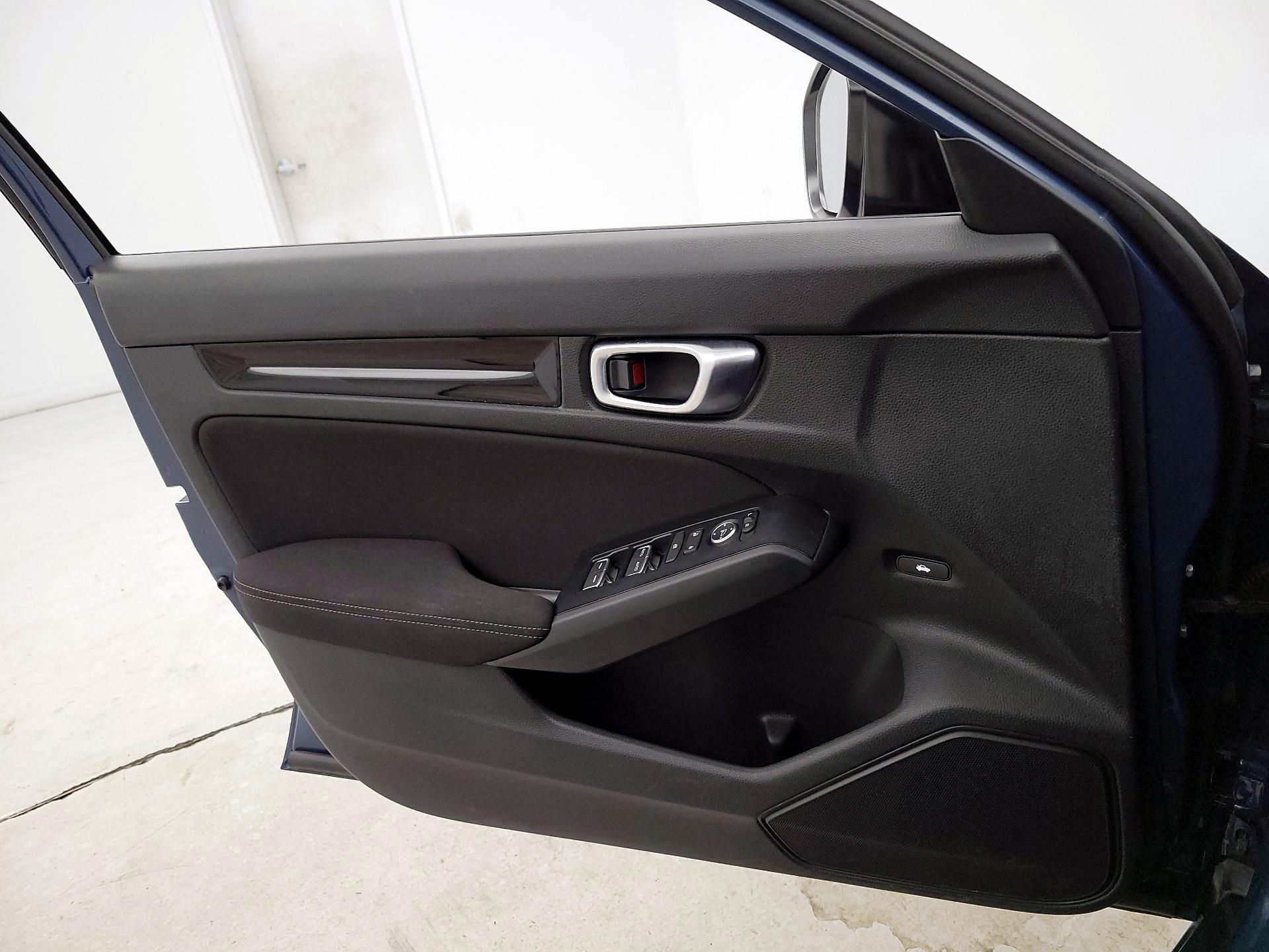 Thumbnail: 2025 Honda Civic - 12
