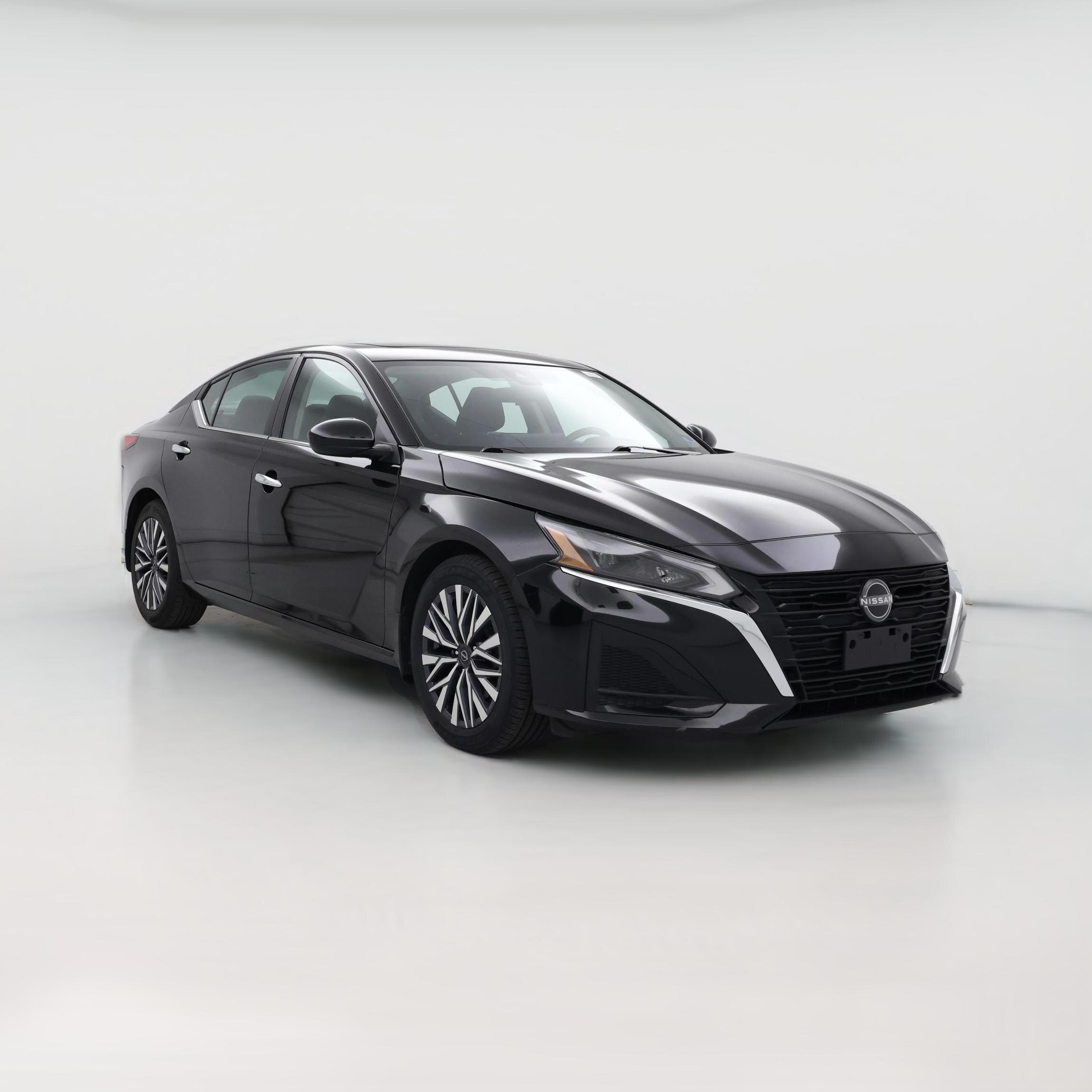 Thumbnail: 2023 Nissan Altima - 1