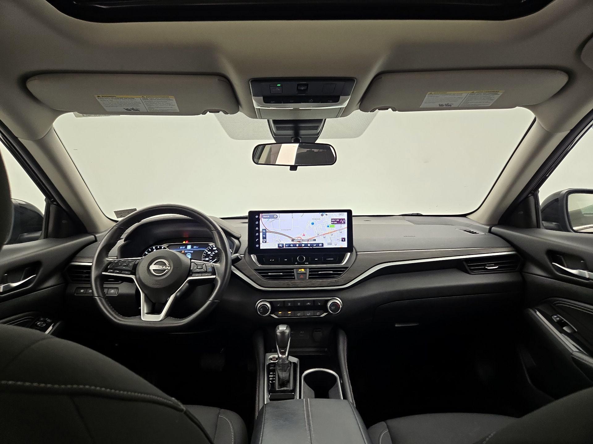 Thumbnail: 2023 Nissan Altima - 9