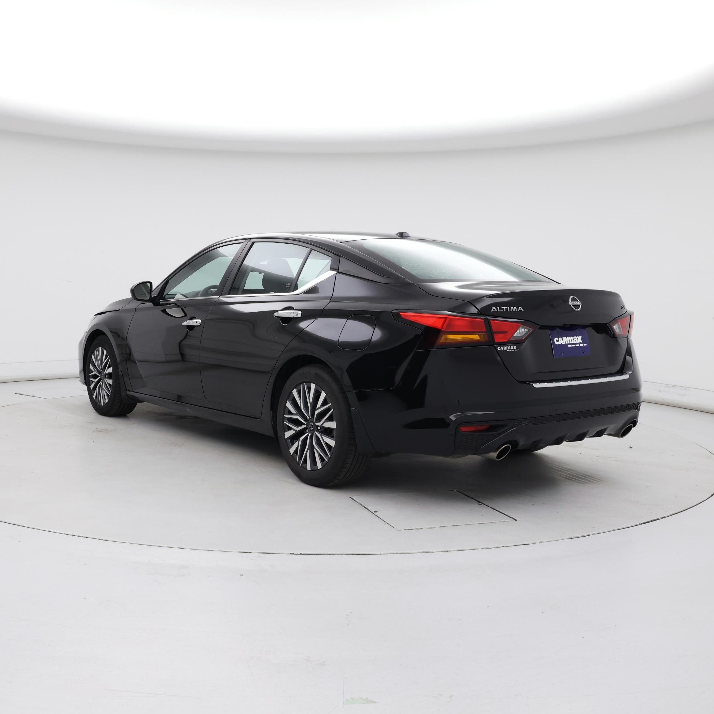 Thumbnail: 2023 Nissan Altima - 2