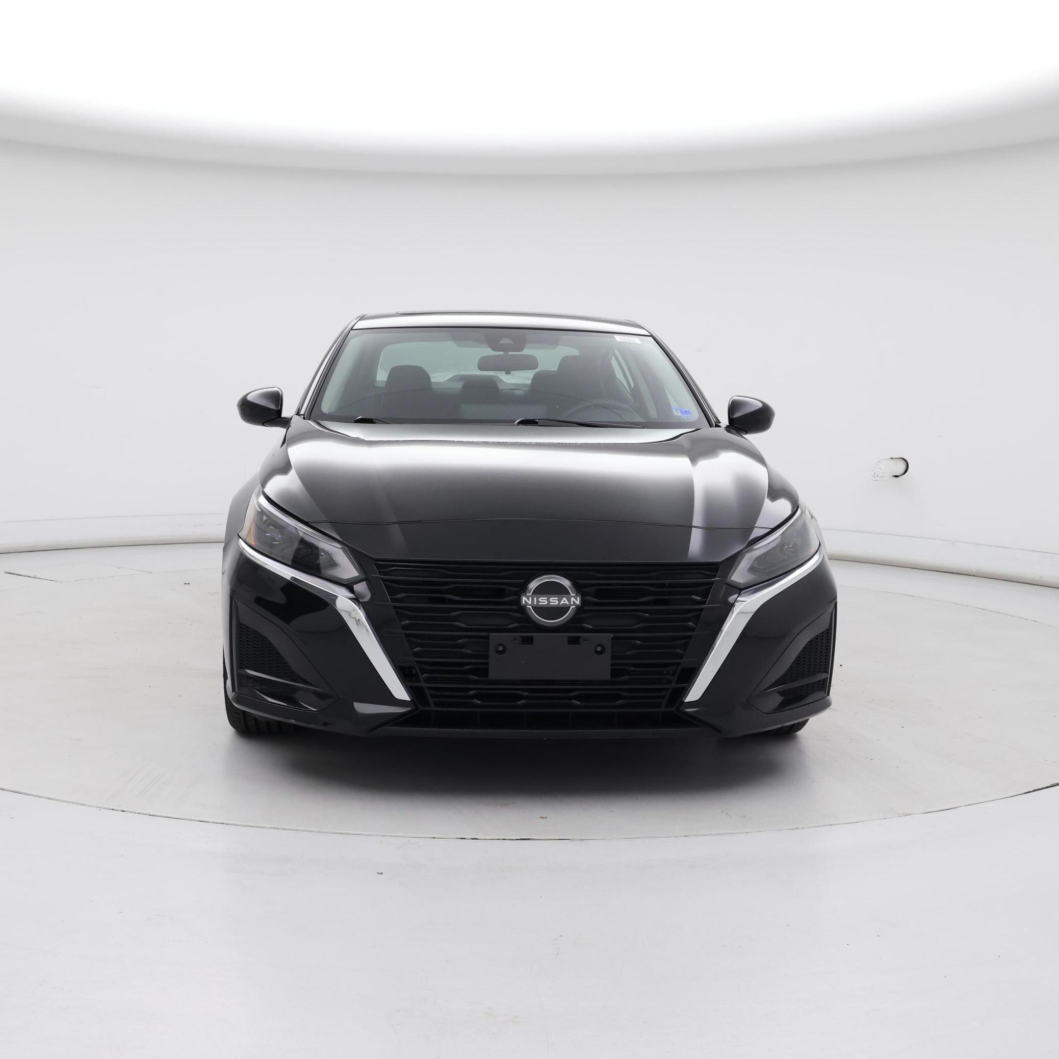 Thumbnail: 2023 Nissan Altima - 5