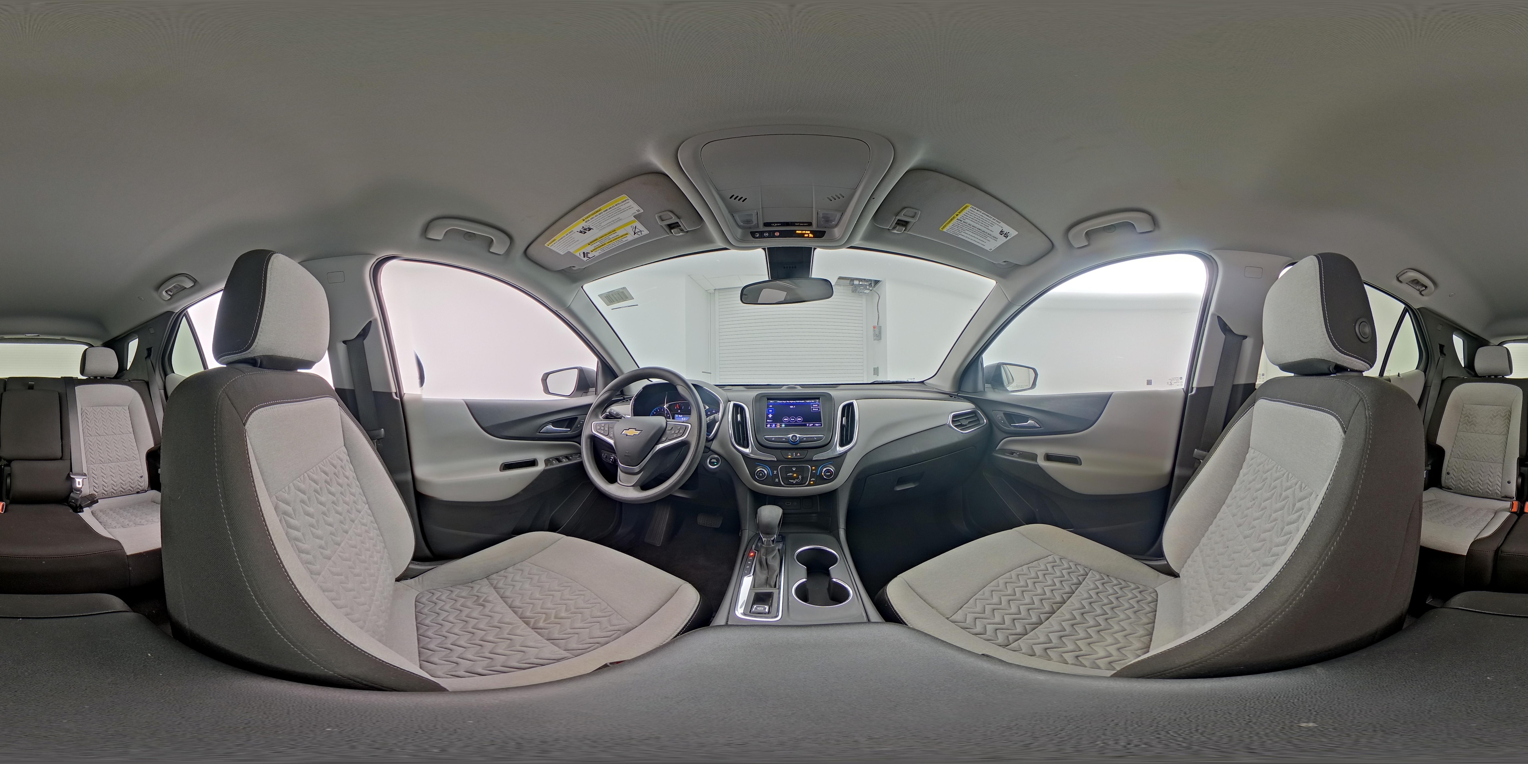 2023 Chevrolet Equinox LS - Photo 25