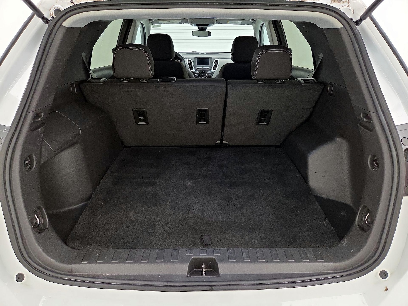 2023 Chevrolet Equinox LS - Photo 21