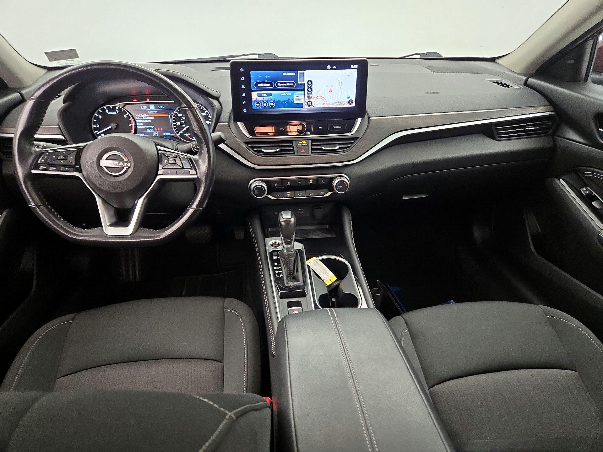 Thumbnail: 2023 Nissan Altima - 9
